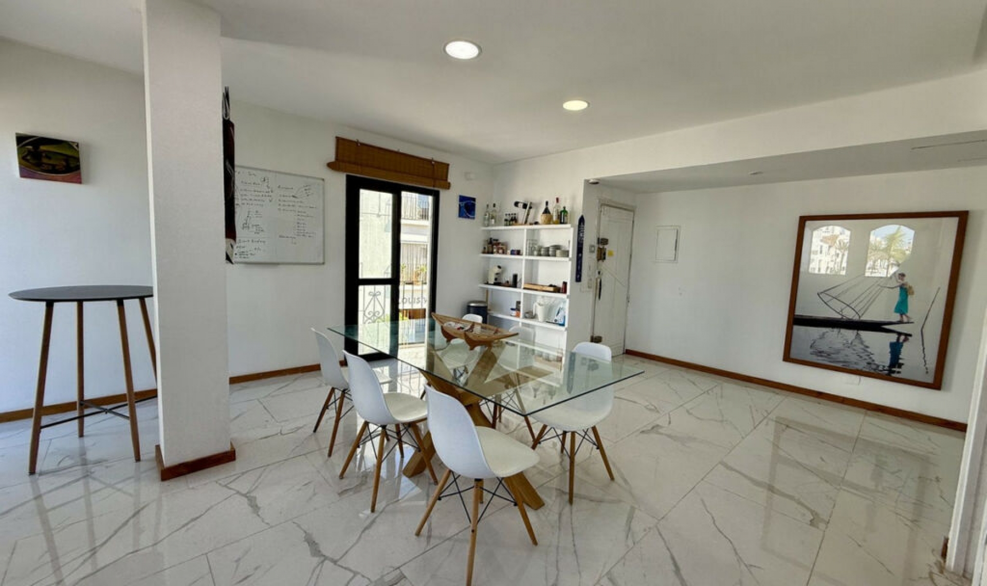 Resale - Apartment -
Puerto Banús