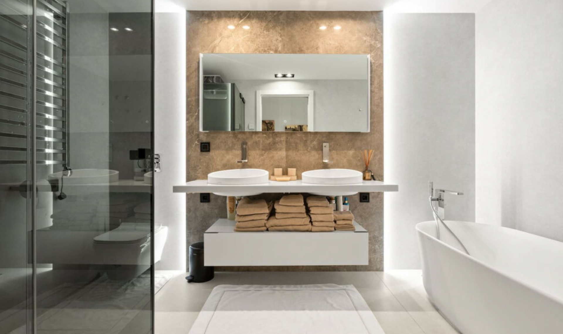 Resale - Apartment -
Puerto Banús