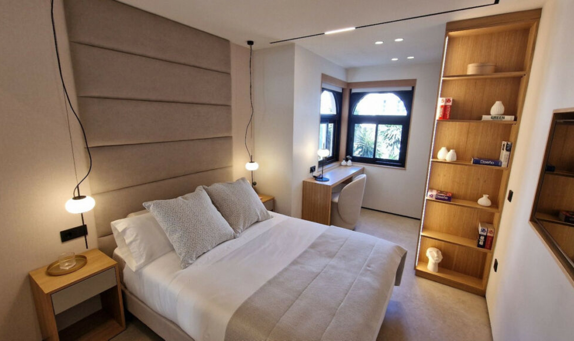 Resale - Apartment -
Puerto Banús