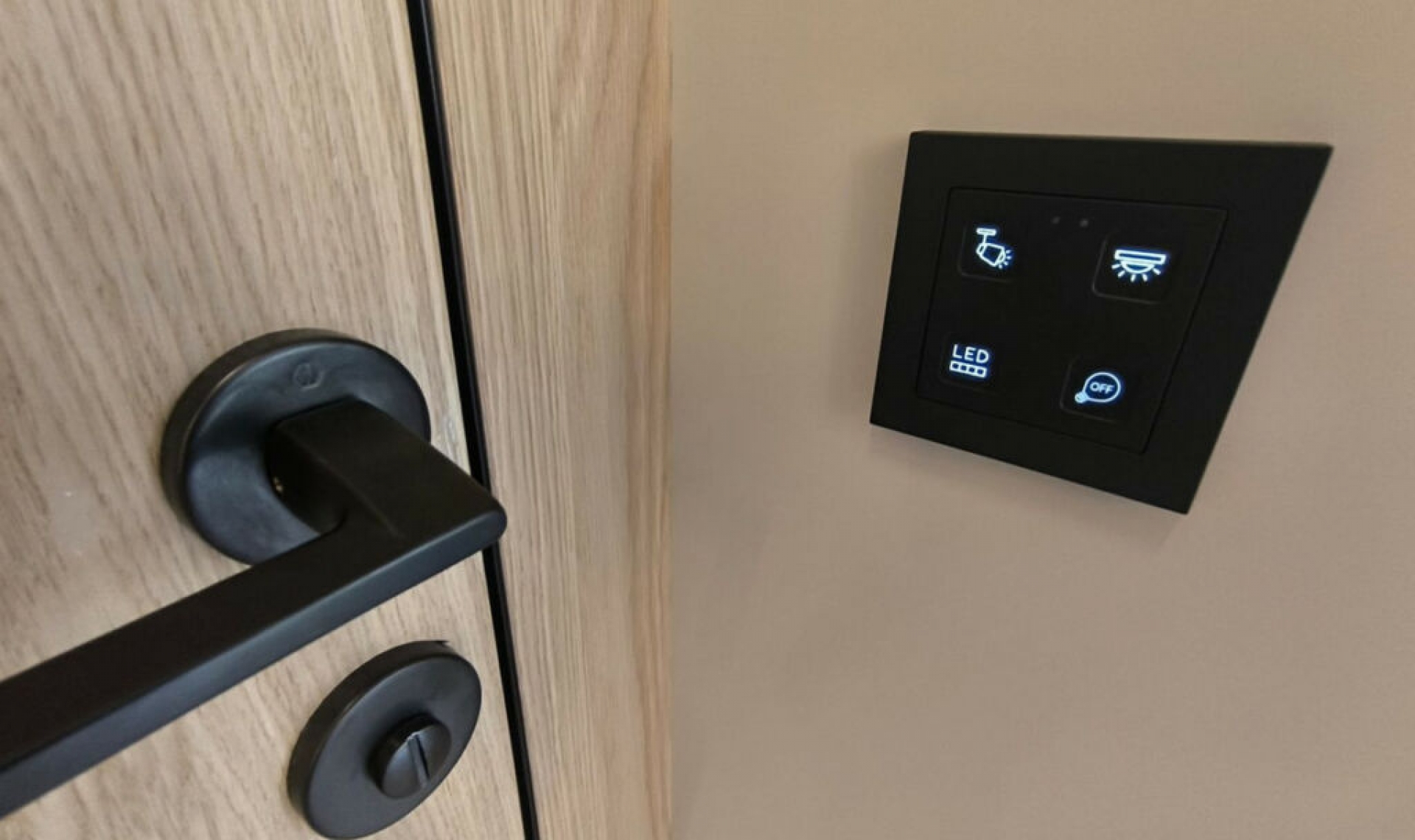 Resale - Apartment -
Puerto Banús