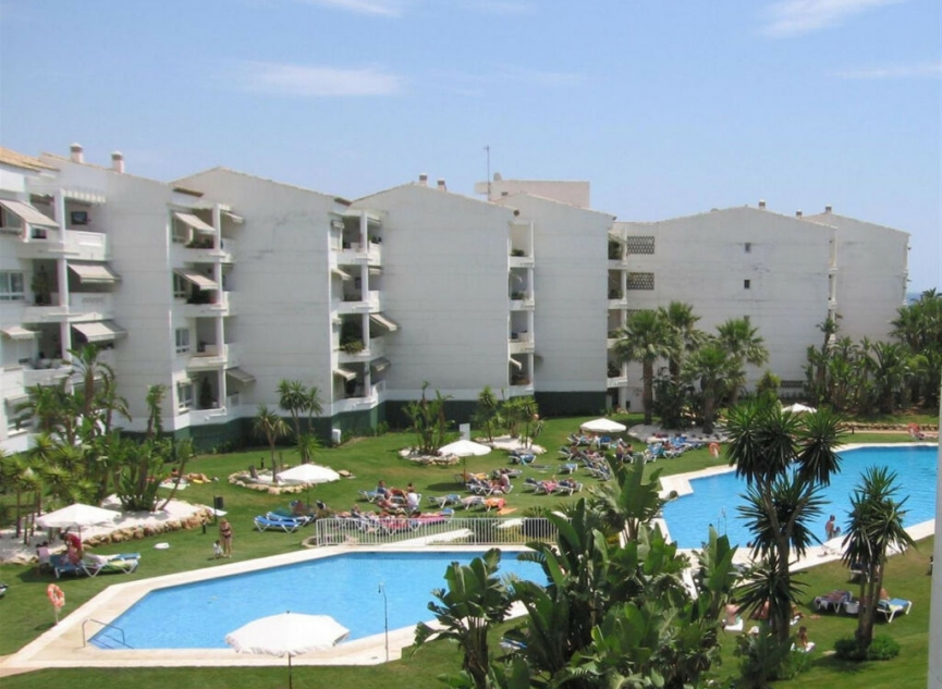 Resale - Apartment -
Puerto Banús