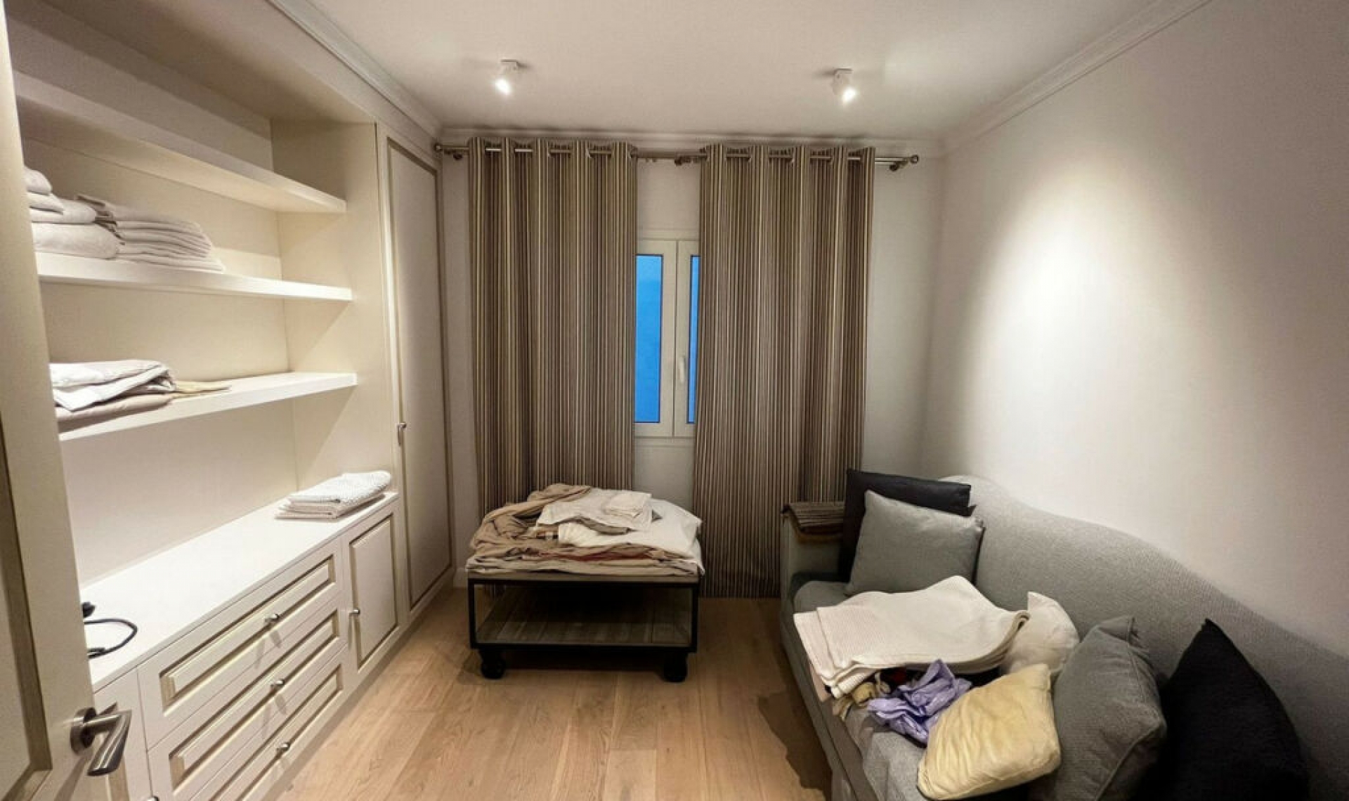 Resale - Apartment -
Puerto Banús