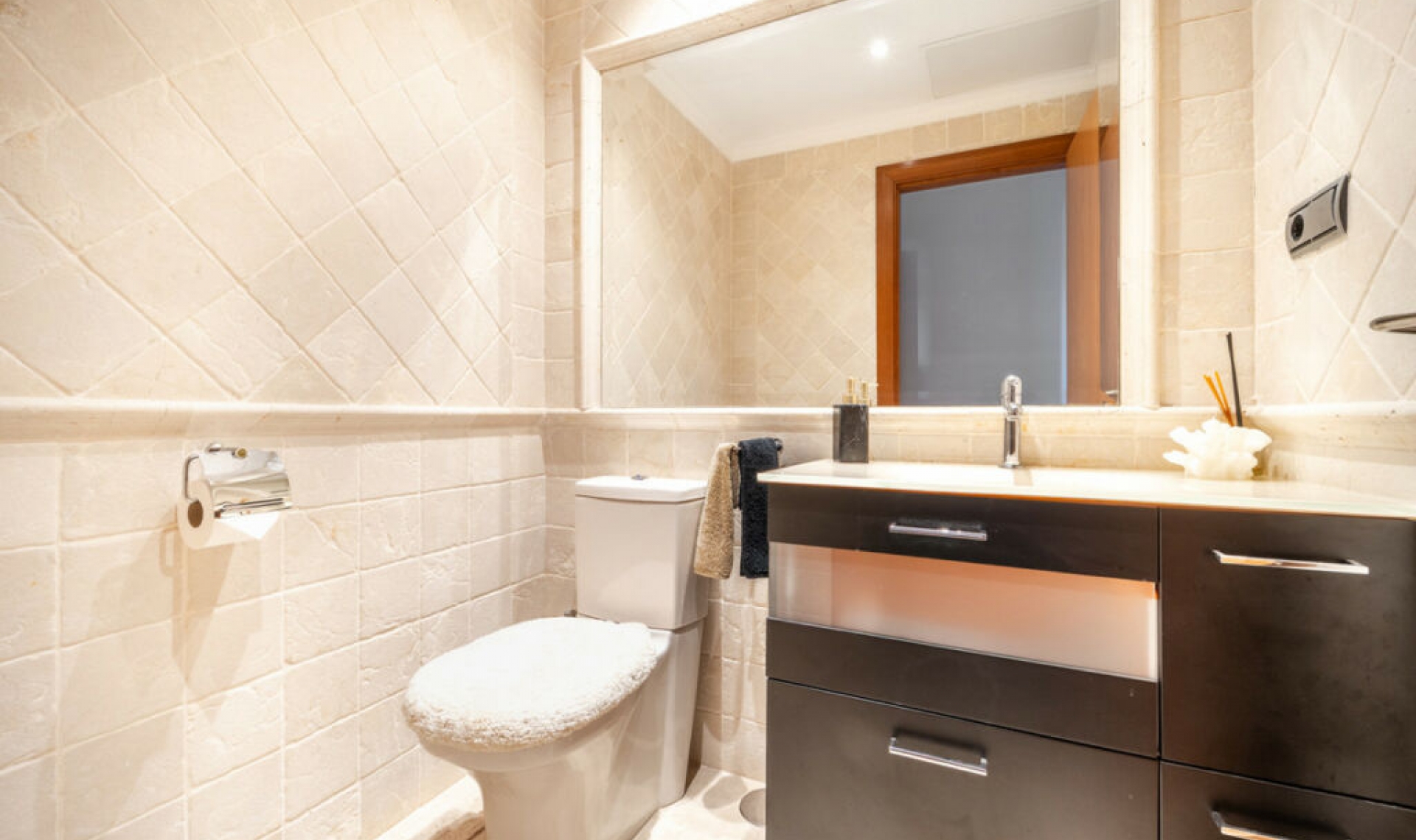 Resale - Apartment -
Puerto Banús