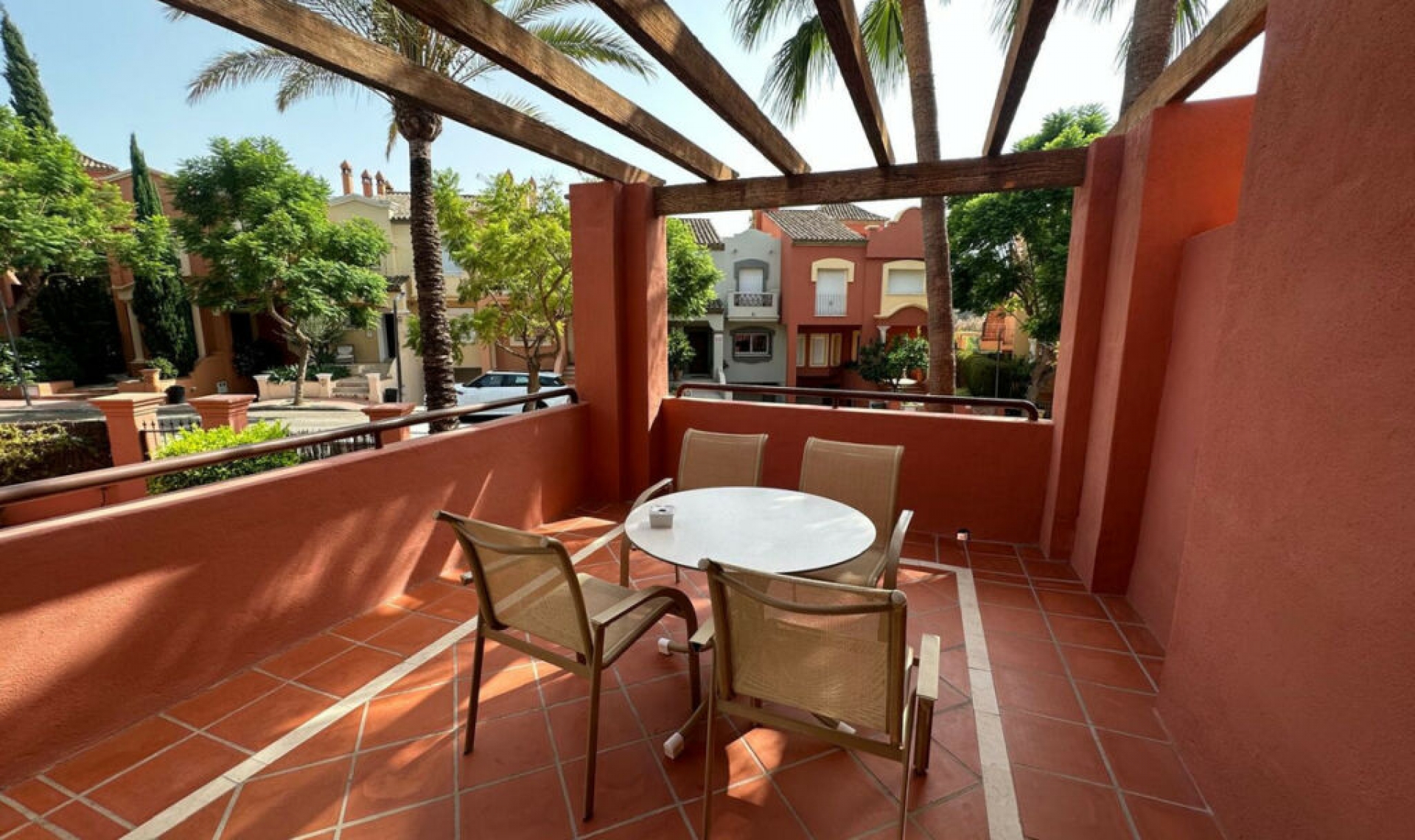 Resale - Apartment -
Puerto Banús