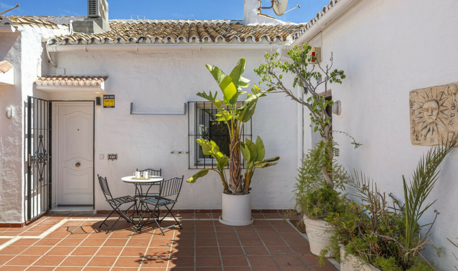 Resale - Apartment -
Puerto Banús