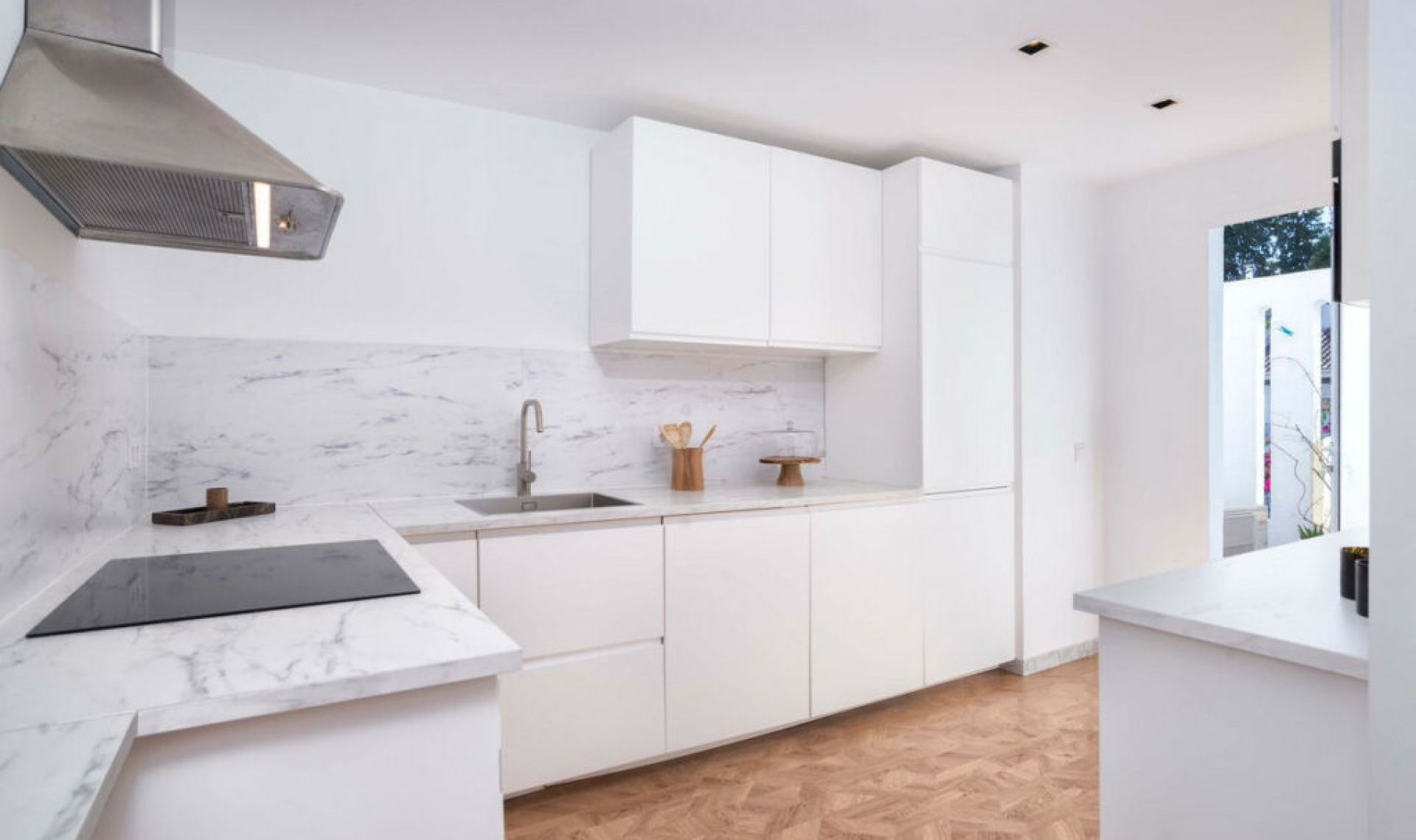 Resale - Apartment -
Puerto Banús