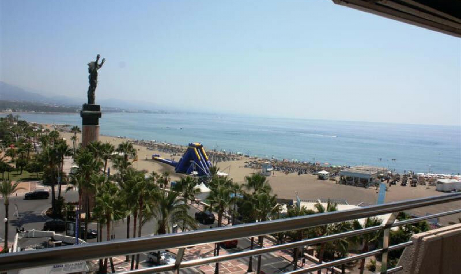 Resale - Apartment -
Puerto Banús