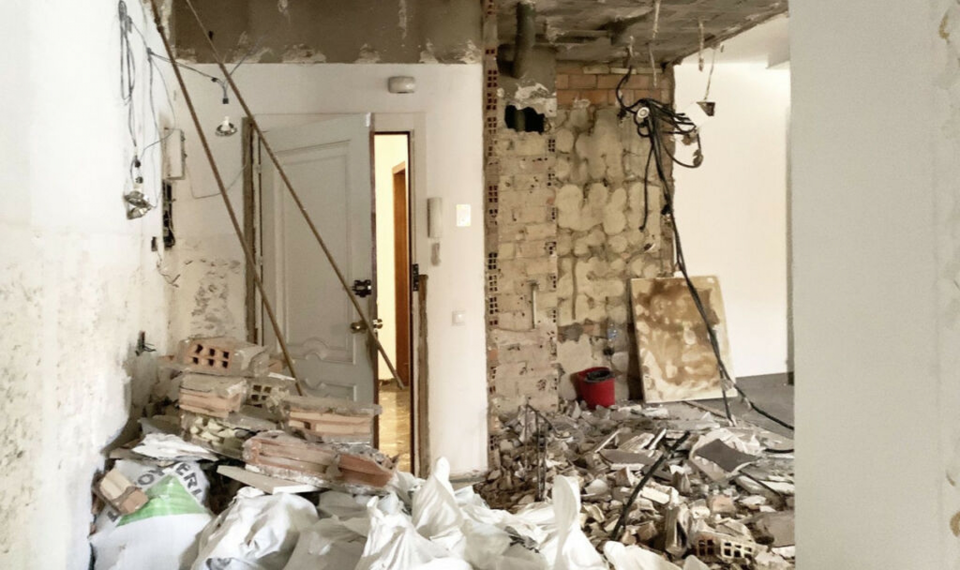 Resale - Apartment -
Puerto Banús