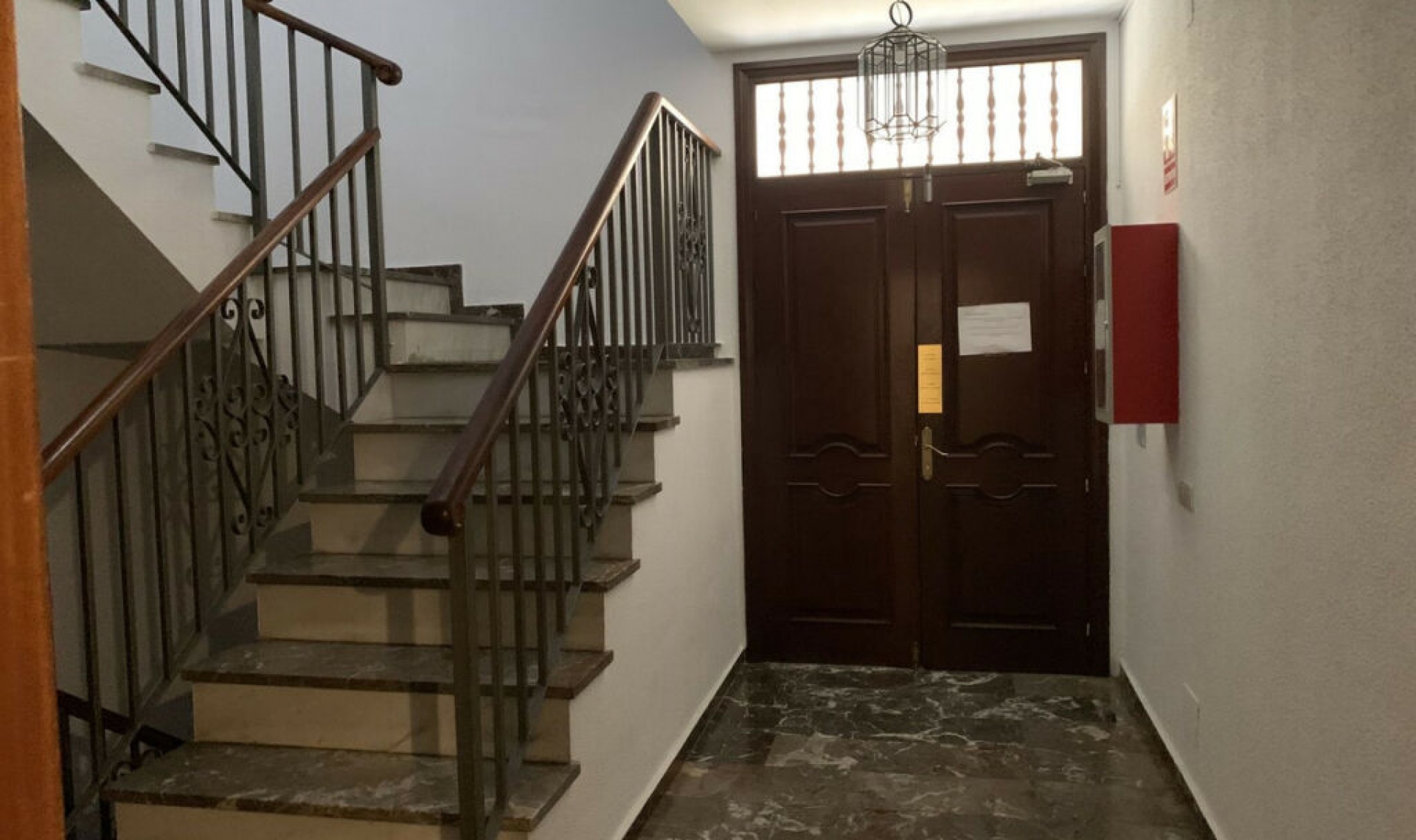 Resale - Apartment -
Puerto Banús