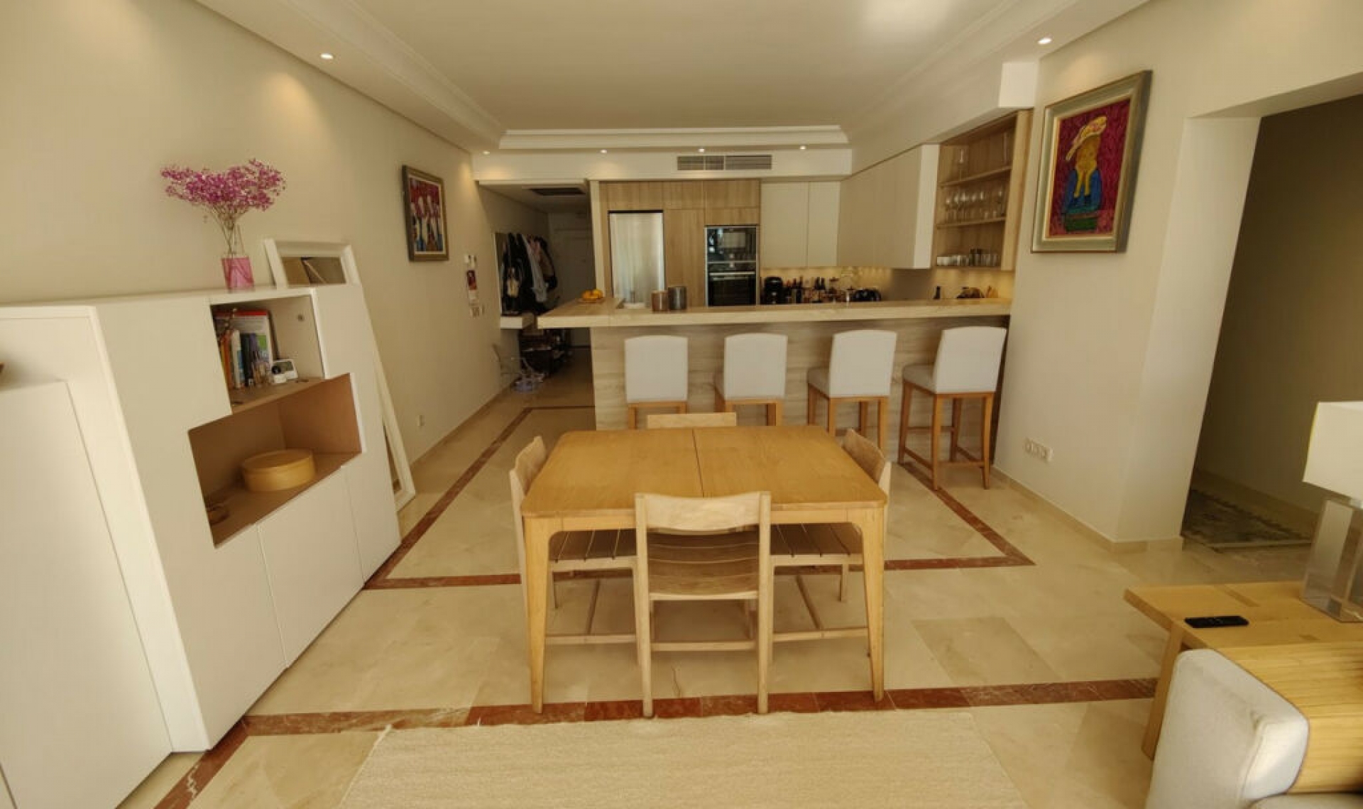 Resale - Apartment -
Puerto Banús
