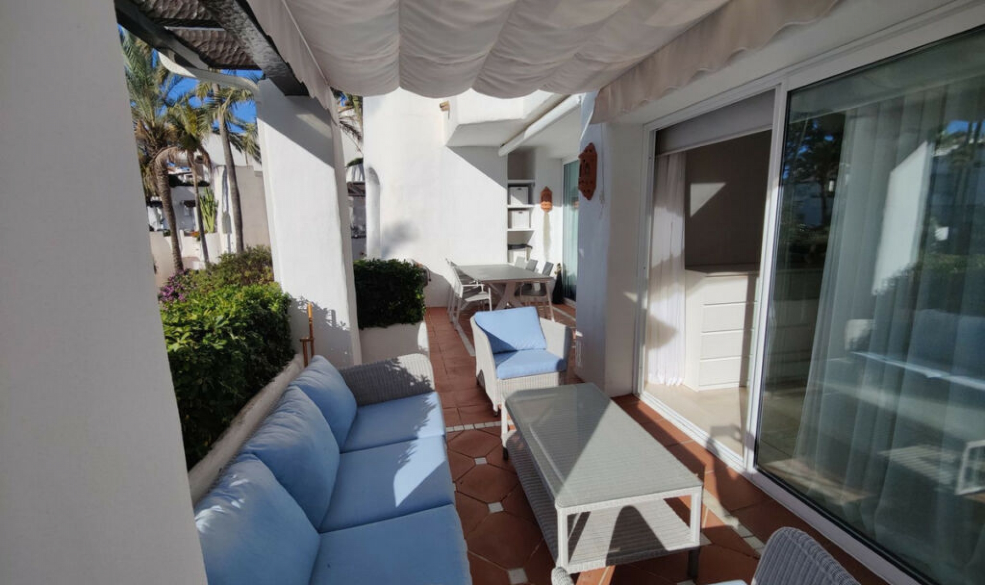 Resale - Apartment -
Puerto Banús