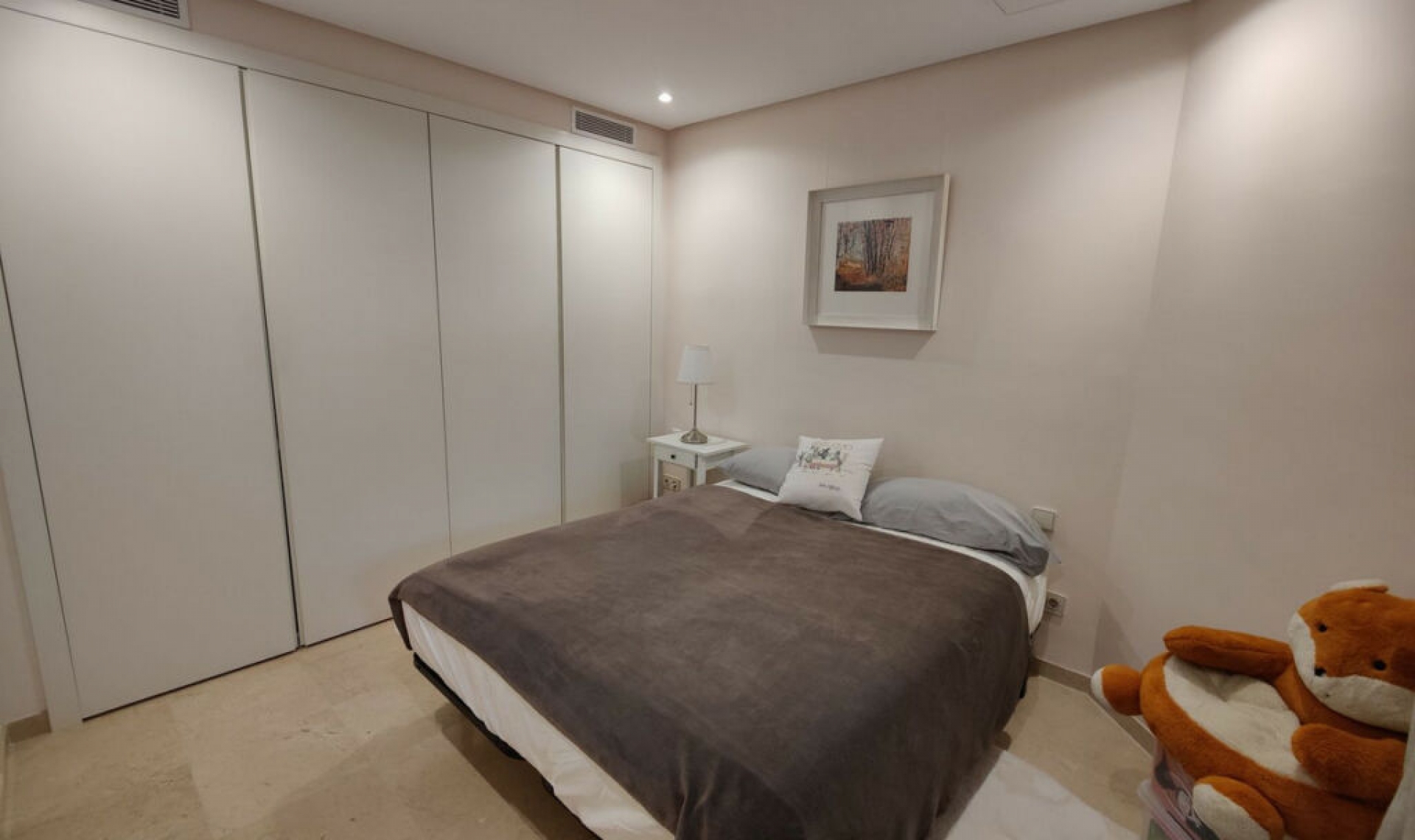 Resale - Apartment -
Puerto Banús