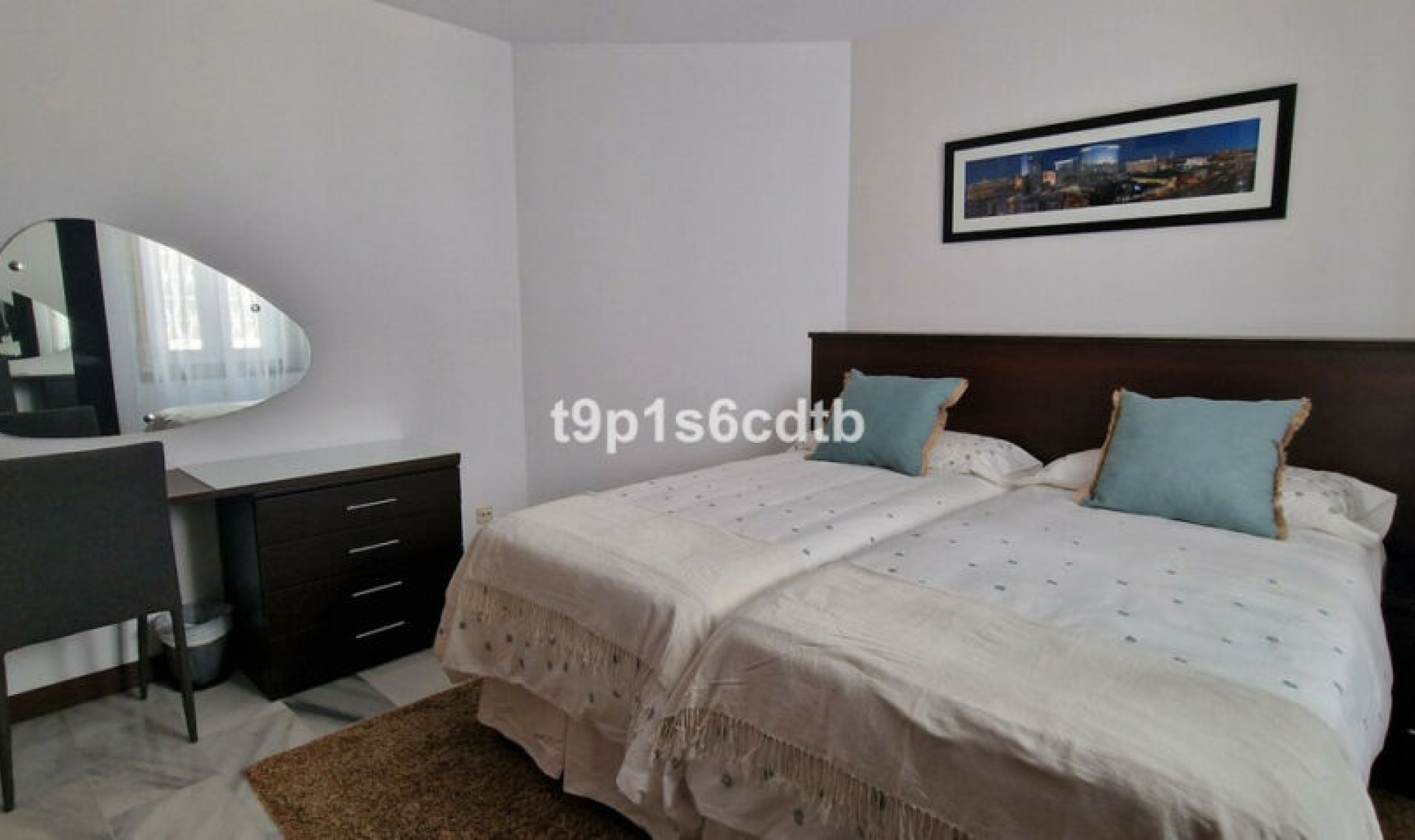 Resale - Apartment -
Puerto Banús
