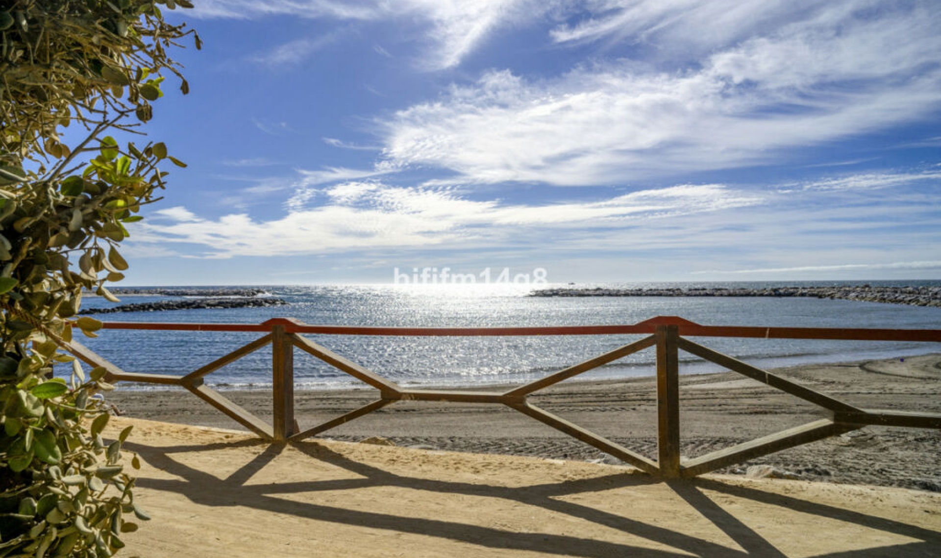 Resale - Apartment -
Puerto Banús