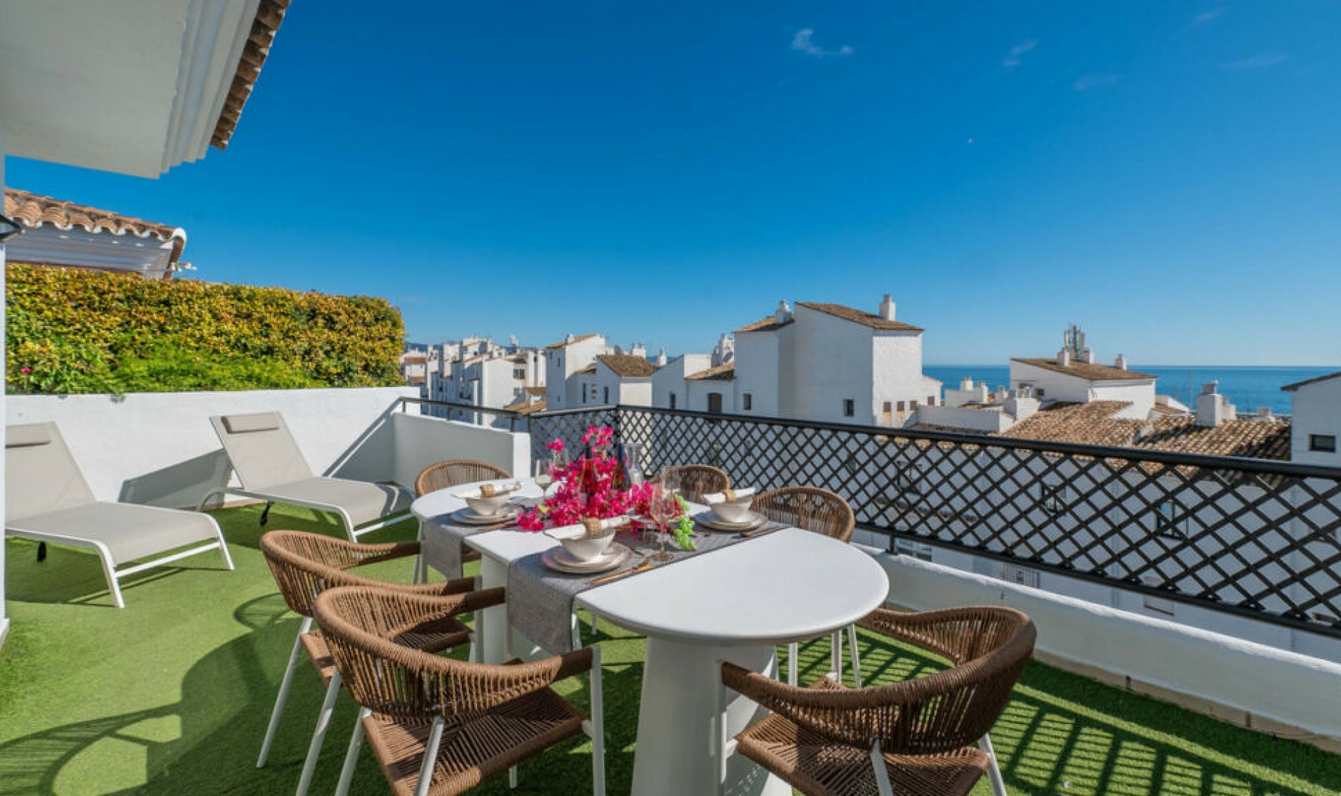 Resale - Apartment -
Puerto Banús