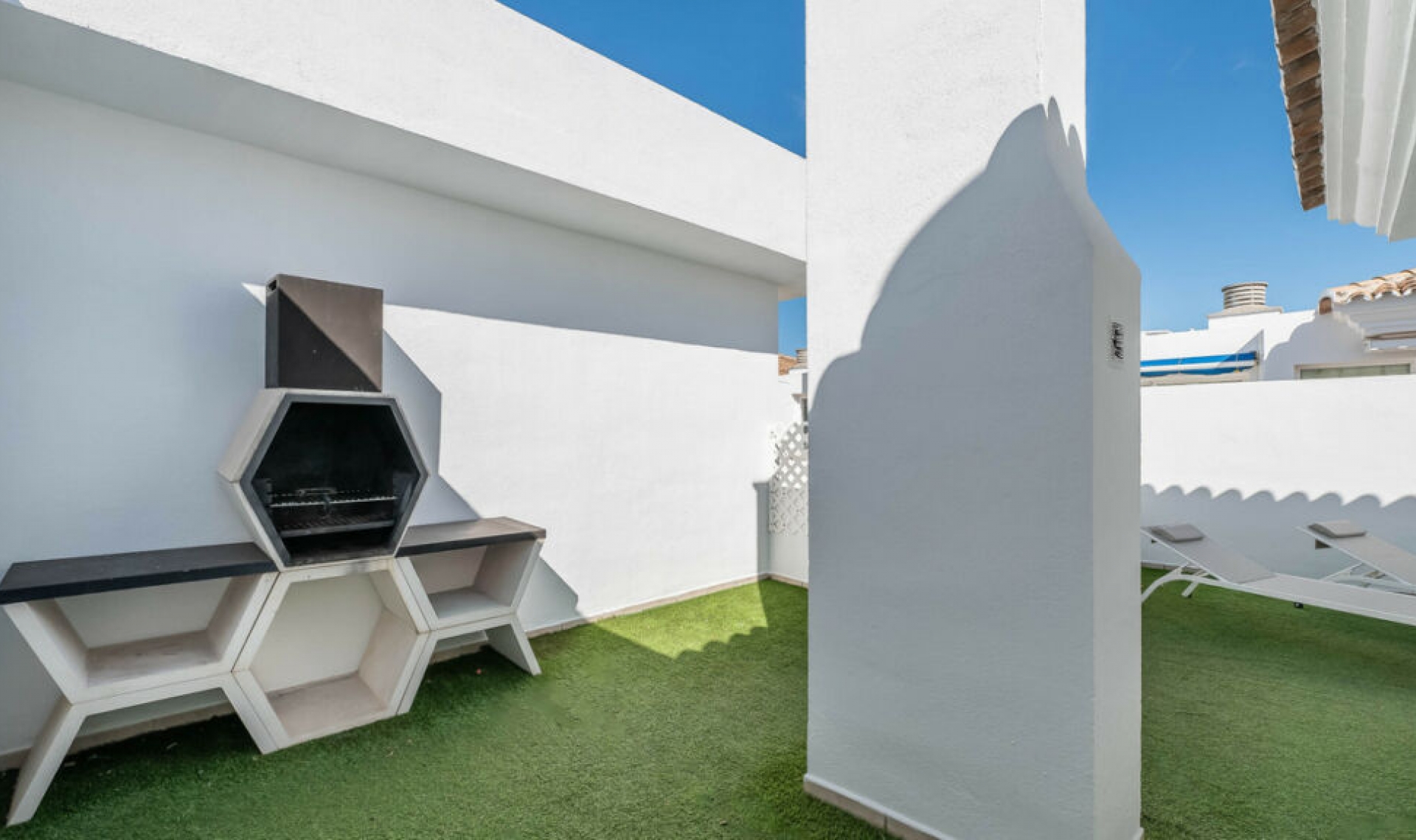 Resale - Apartment -
Puerto Banús