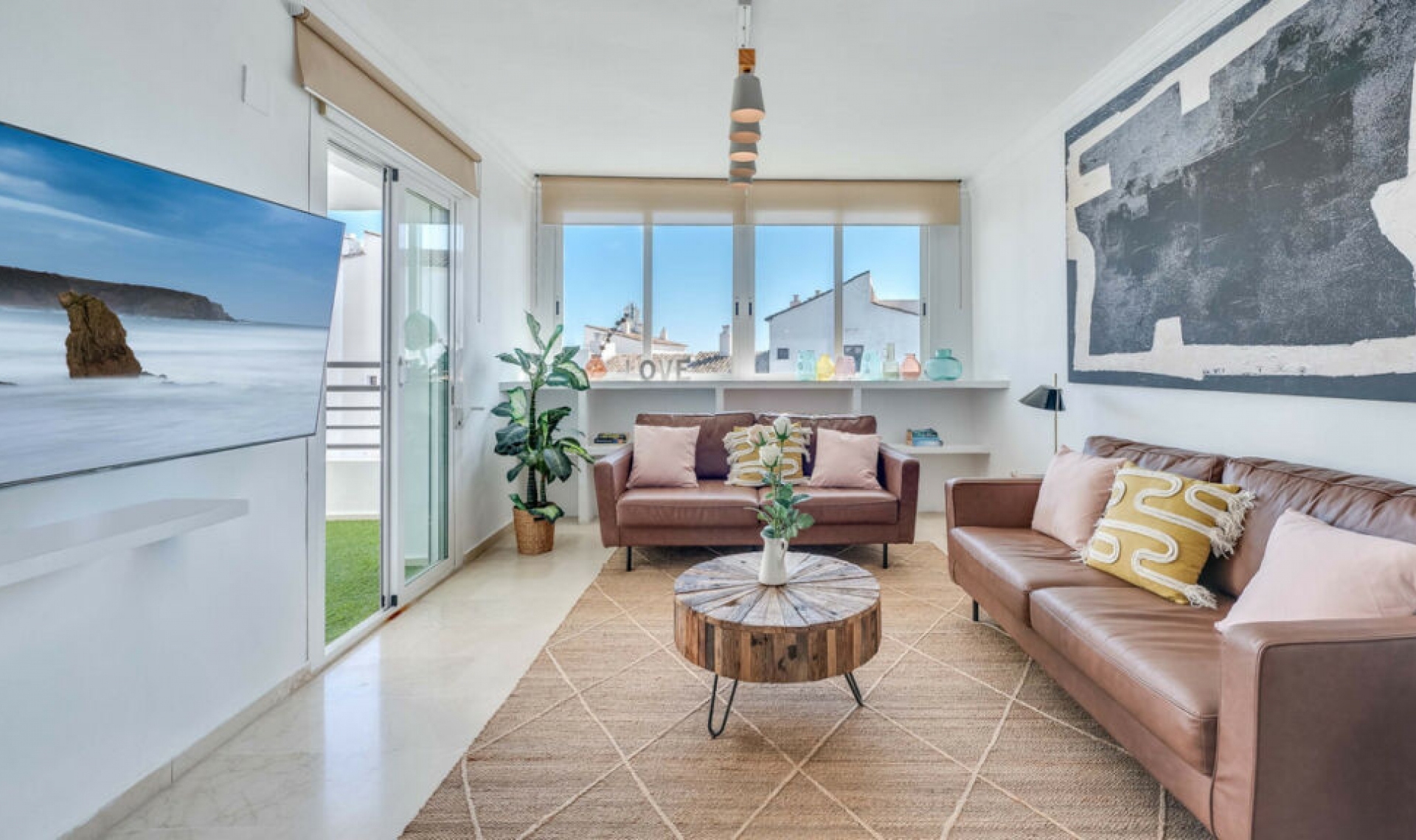Resale - Apartment -
Puerto Banús