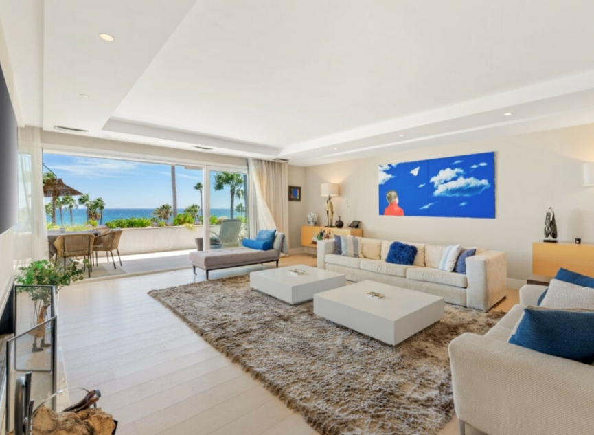 Resale - Apartment -
Puerto Banús