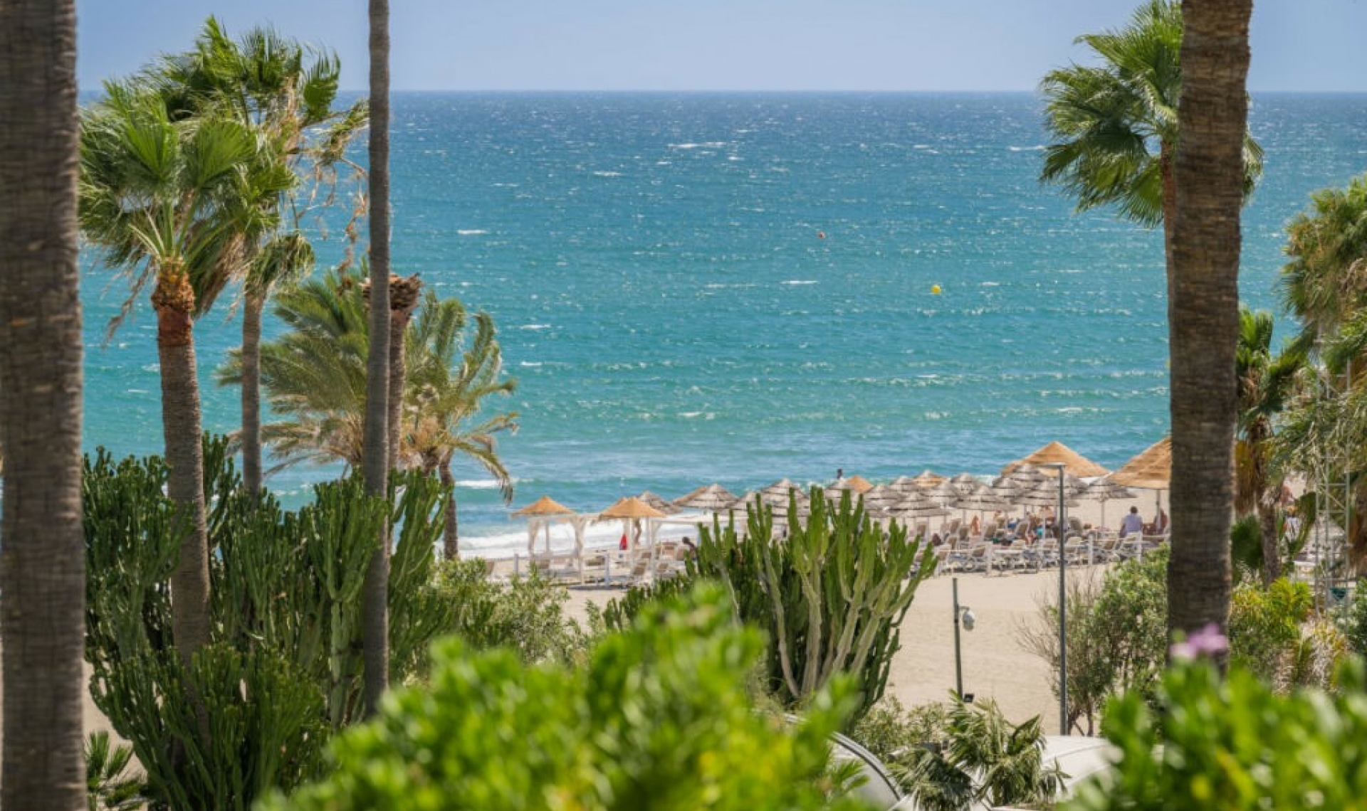 Resale - Apartment -
Puerto Banús