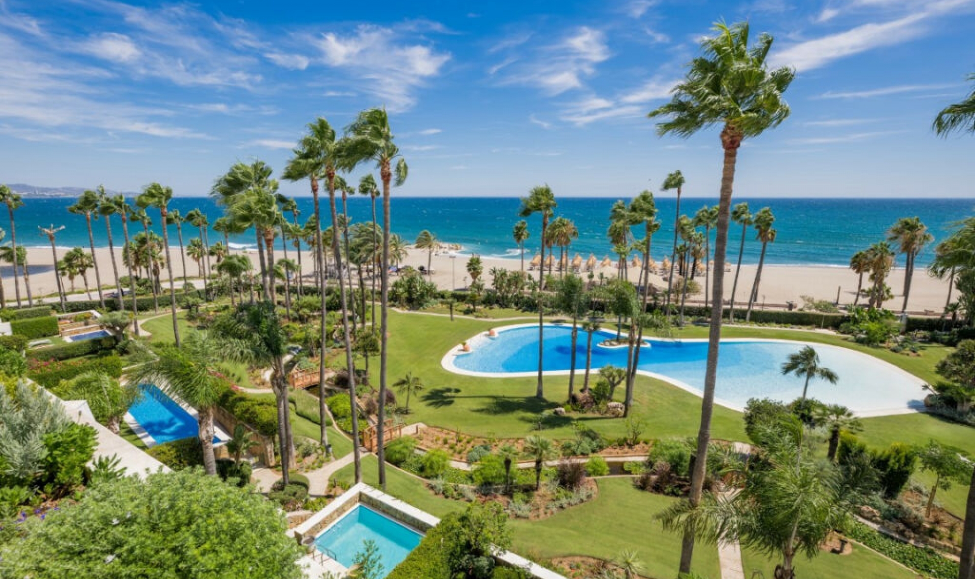 Resale - Apartment -
Puerto Banús