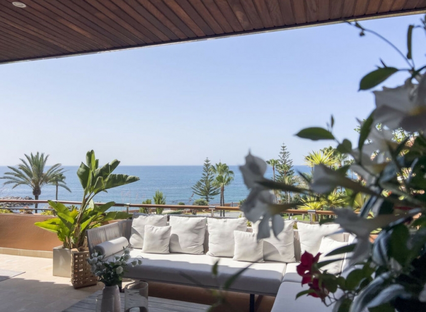 Resale - Apartment -
Puerto Banús