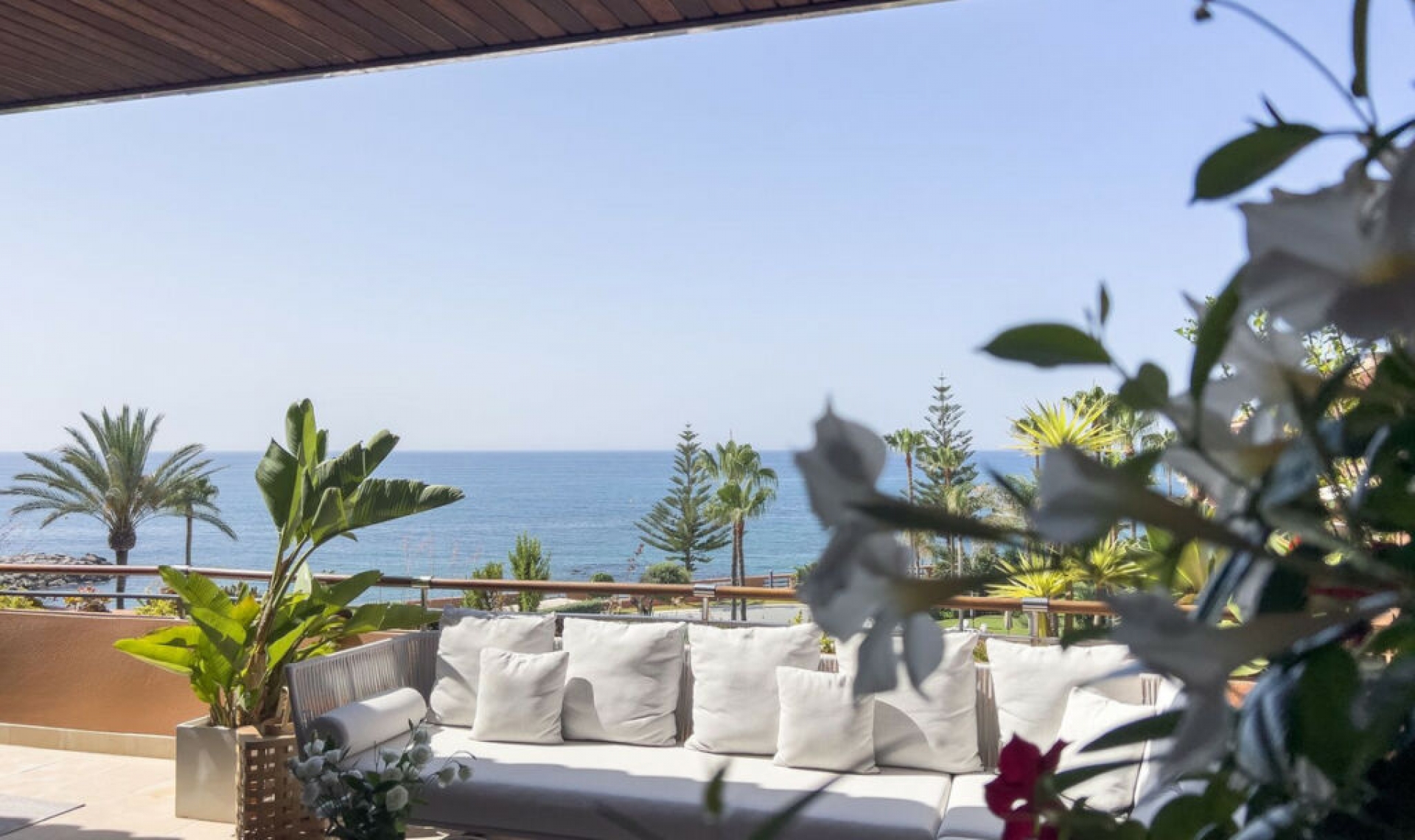 Resale - Apartment -
Puerto Banús