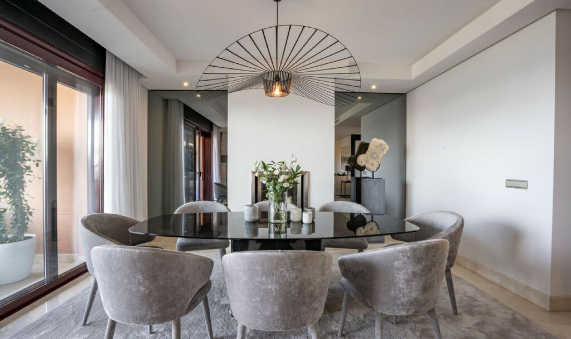 Resale - Apartment -
Puerto Banús