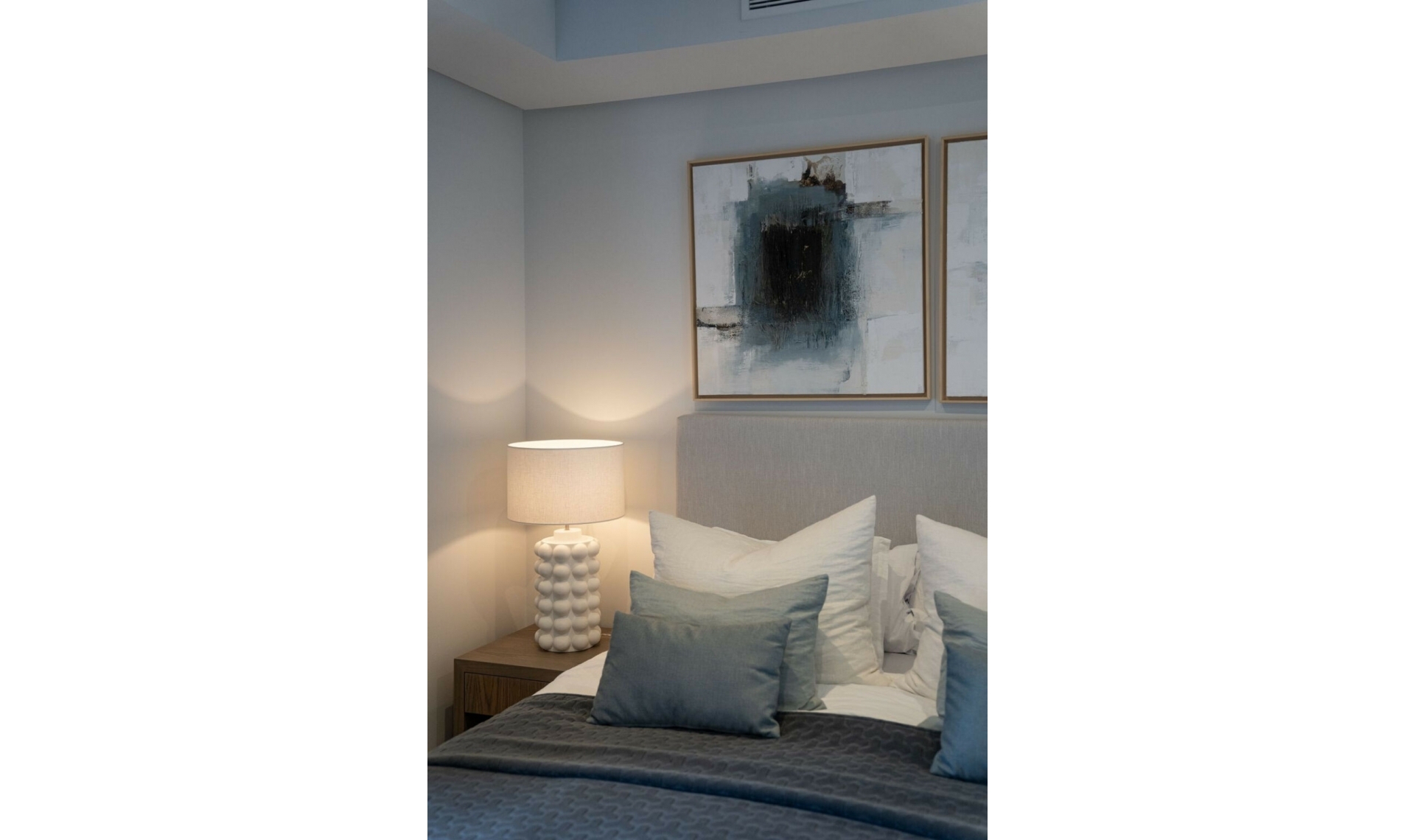 Resale - Apartment -
Puerto Banús