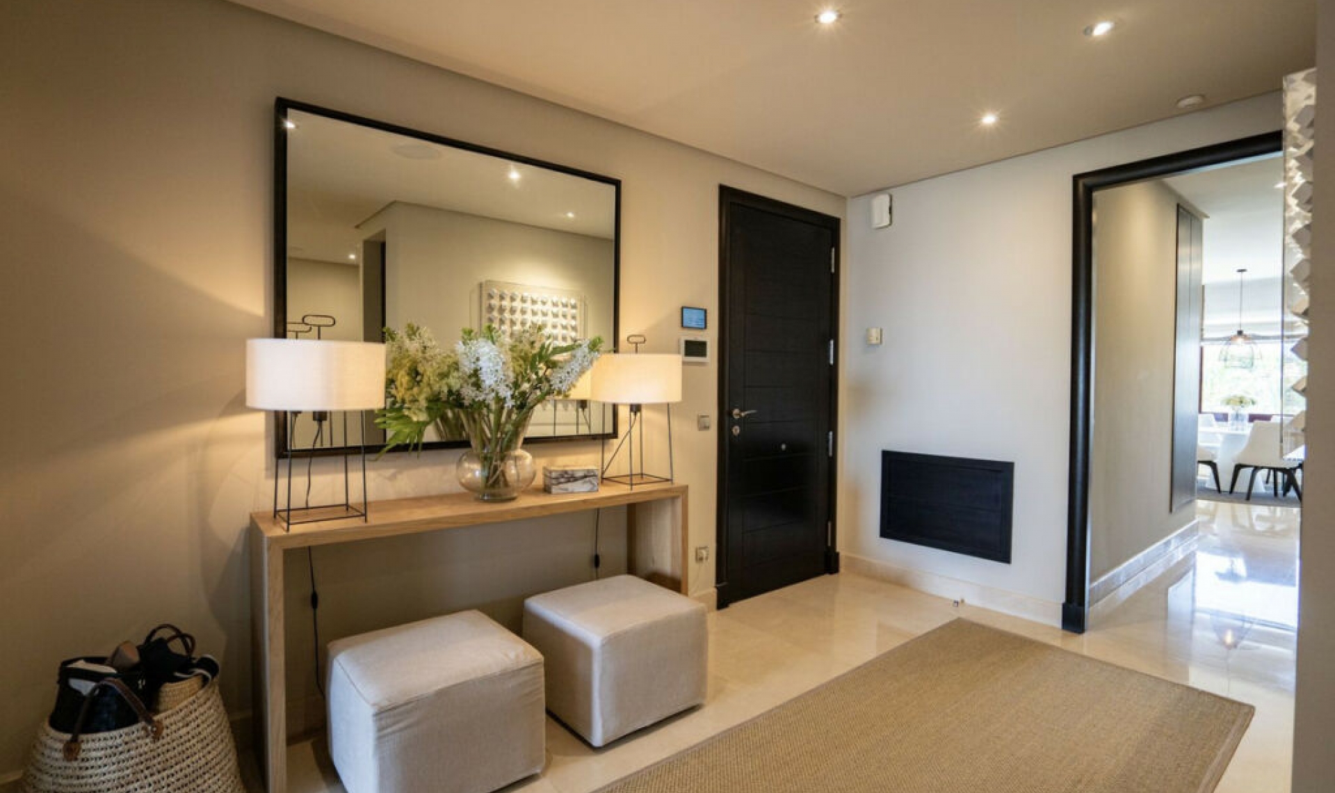 Resale - Apartment -
Puerto Banús