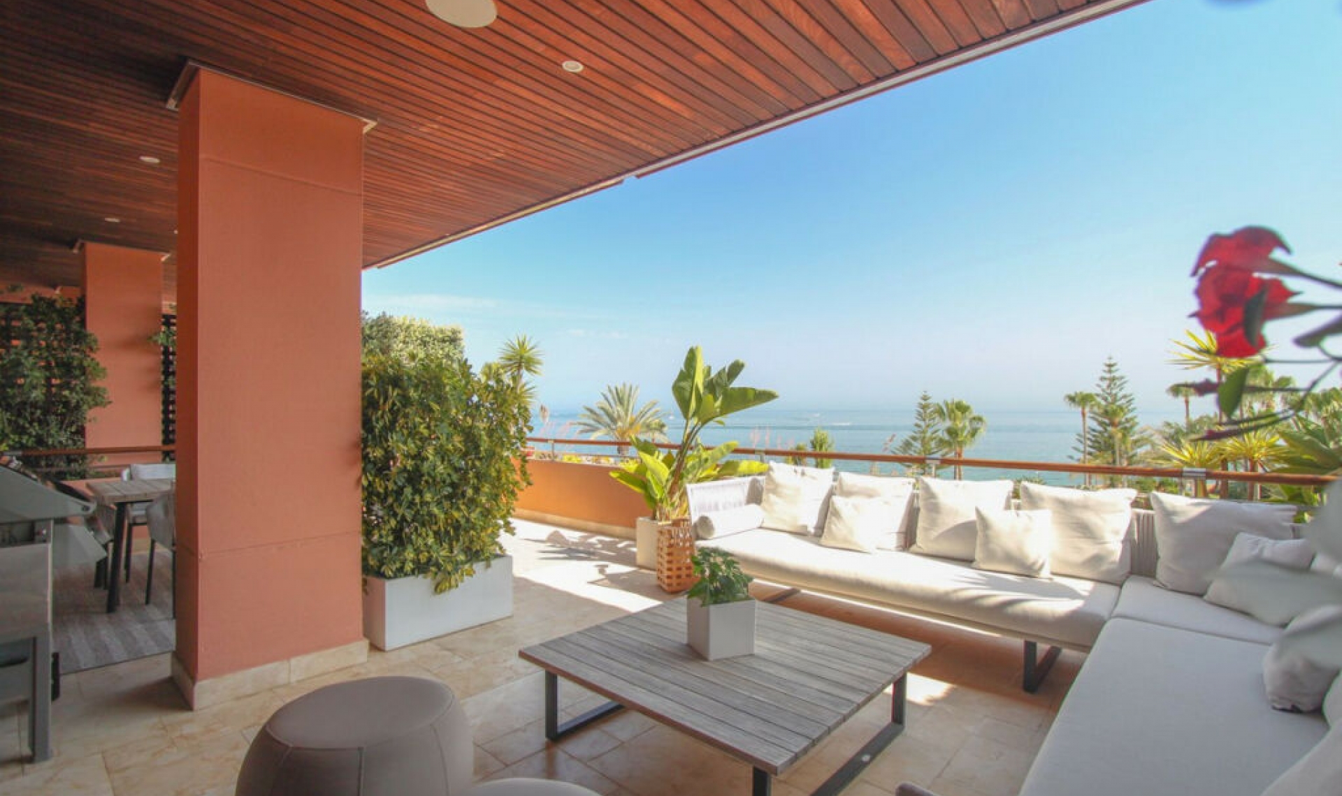 Resale - Apartment -
Puerto Banús