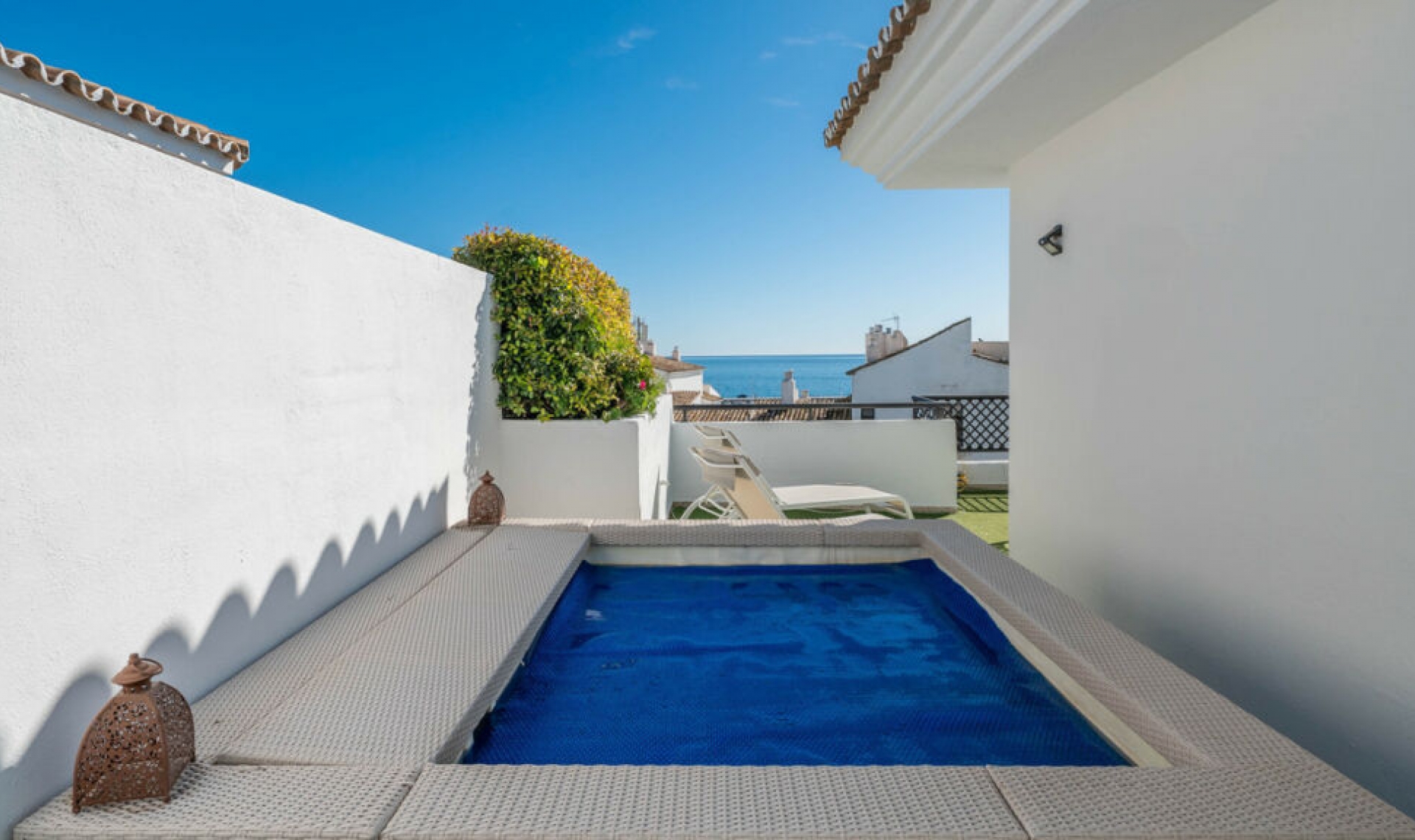 Resale - Apartment -
Puerto Banús