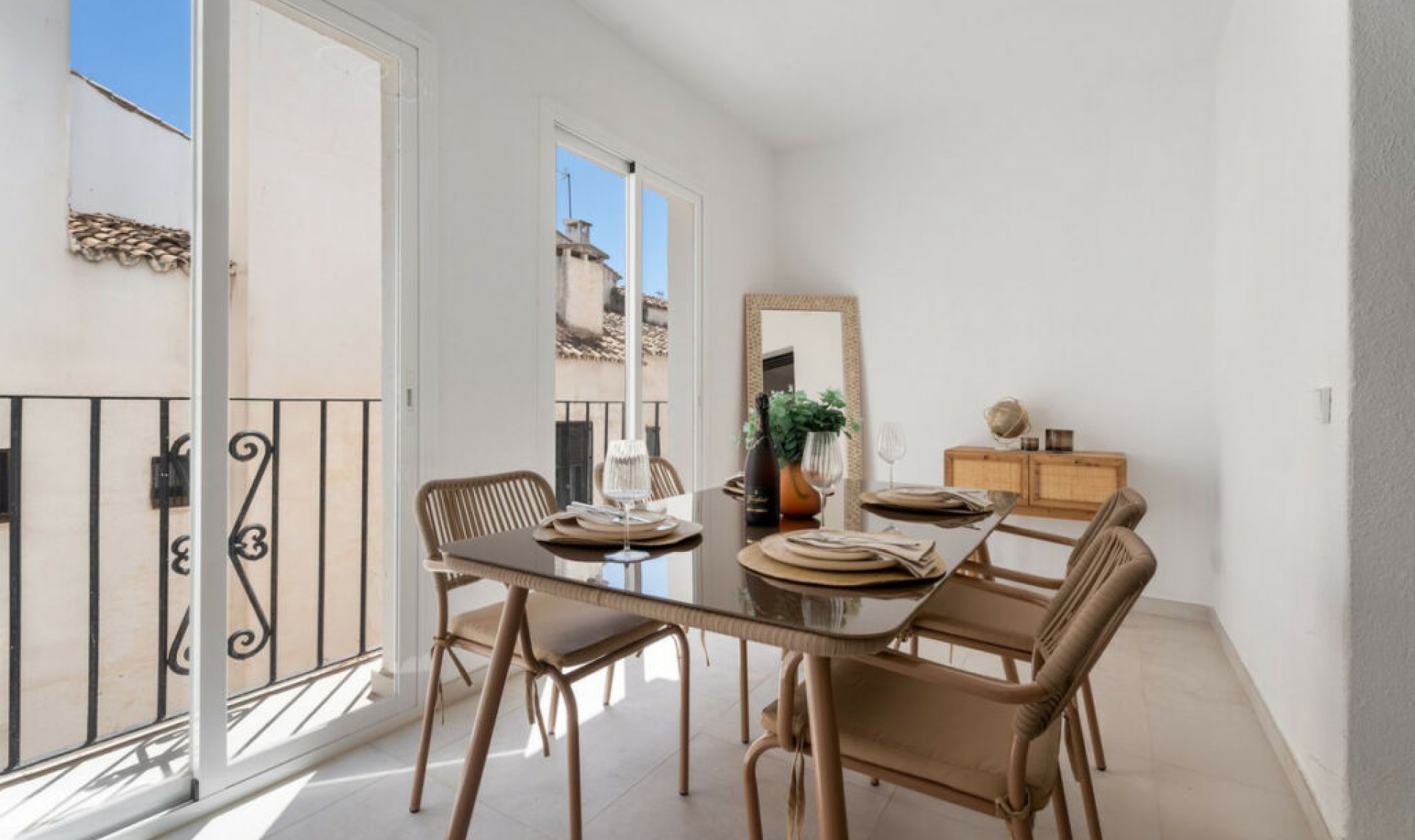Resale - Apartment -
Puerto Banús