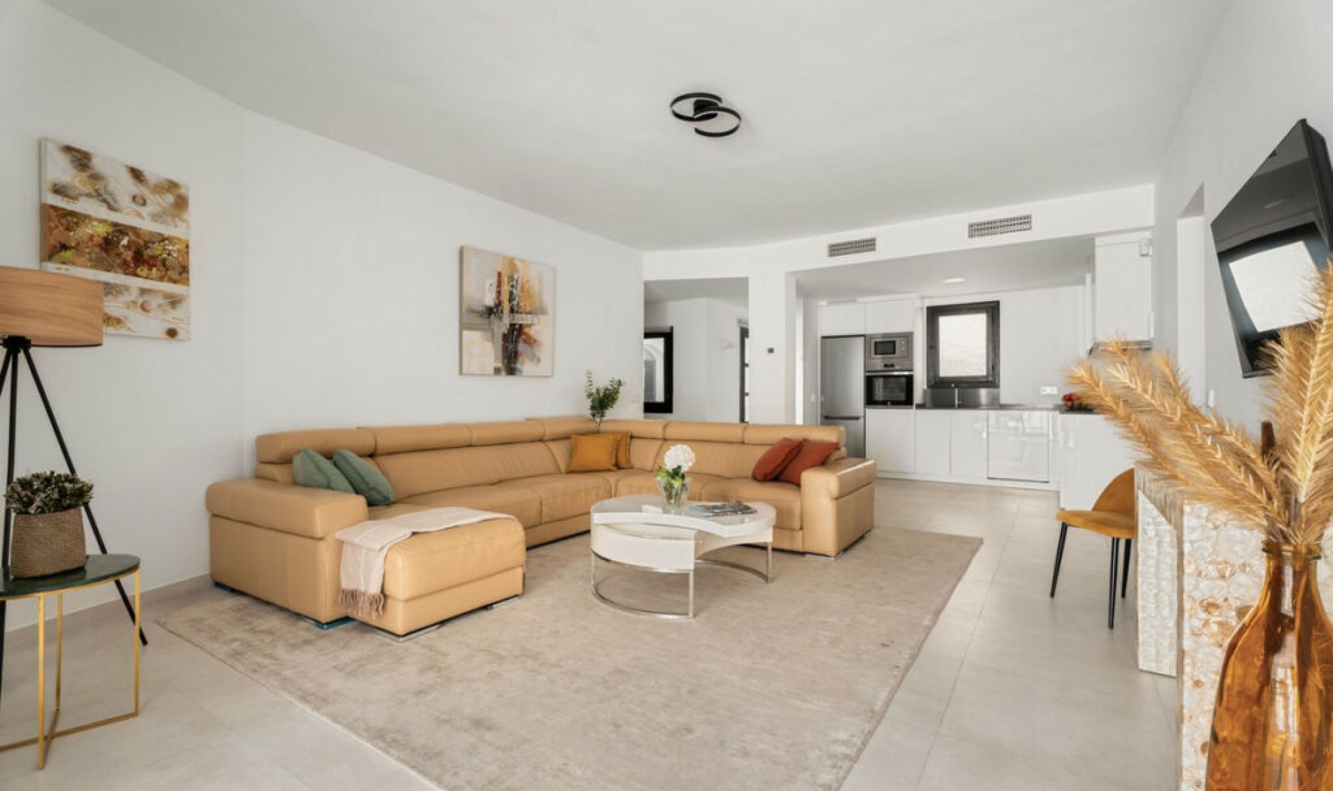 Resale - Apartment -
Puerto Banús