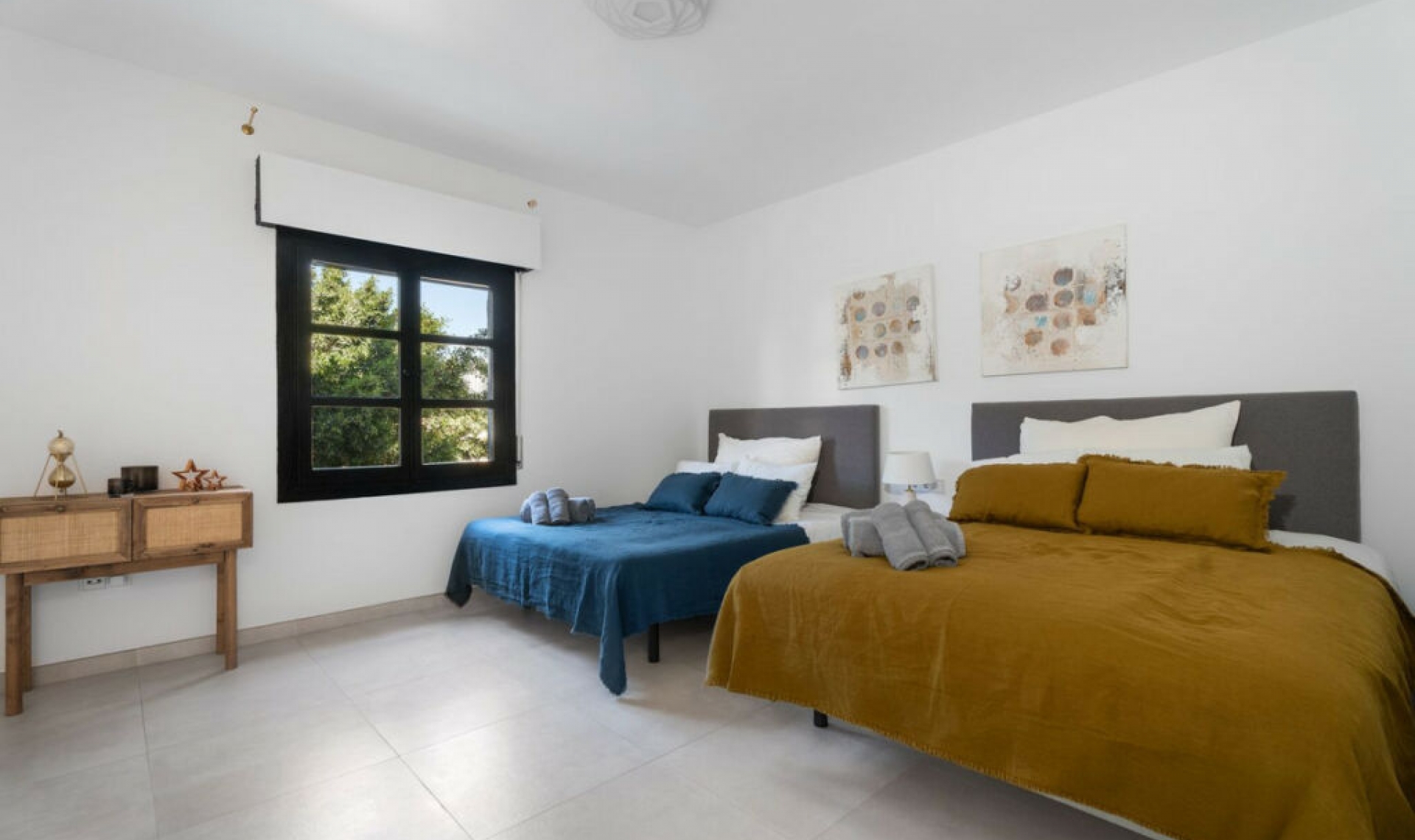 Resale - Apartment -
Puerto Banús