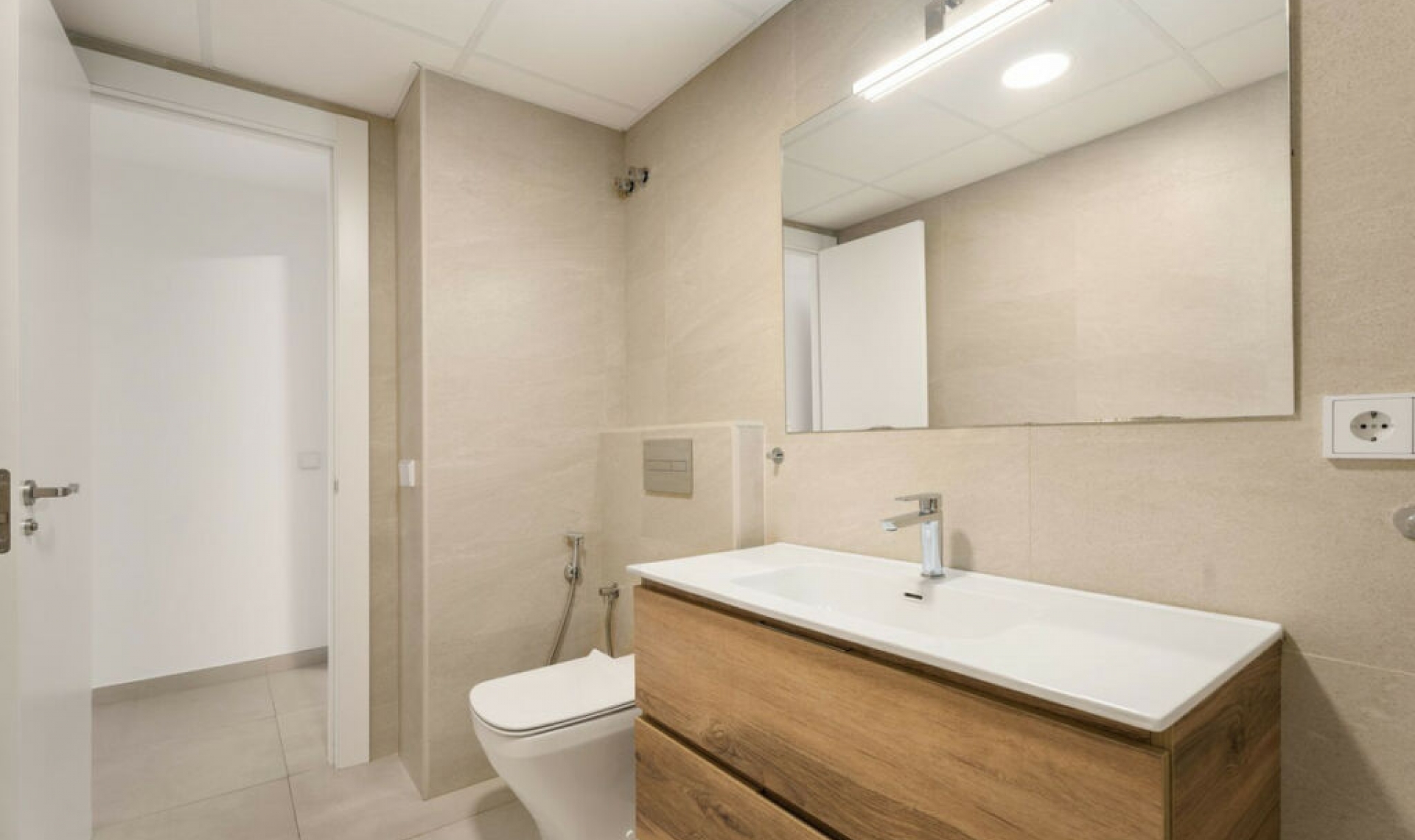 Resale - Apartment -
Puerto Banús