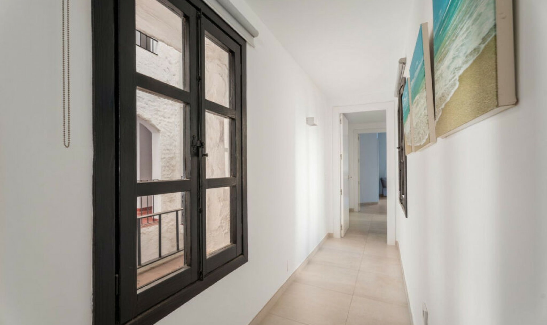 Resale - Apartment -
Puerto Banús