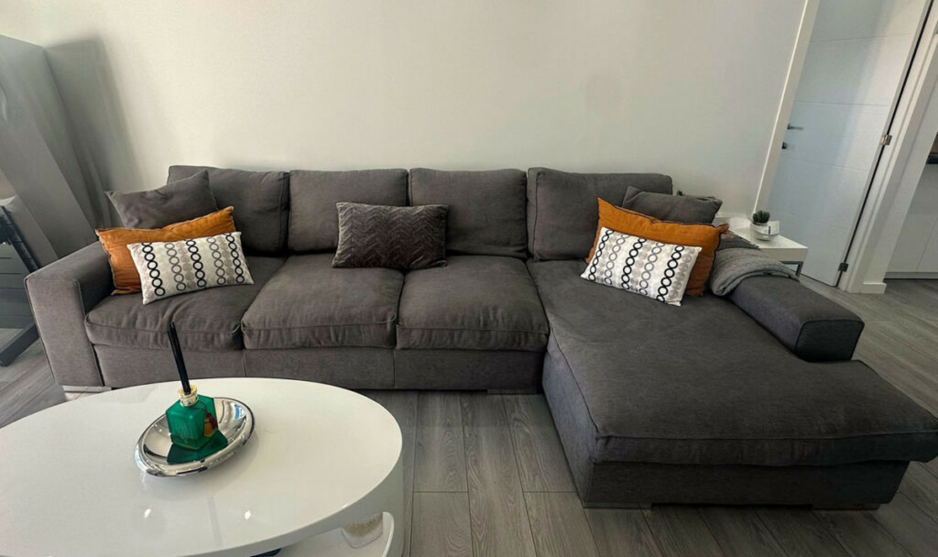 Resale - Apartment -
Puerto Banús