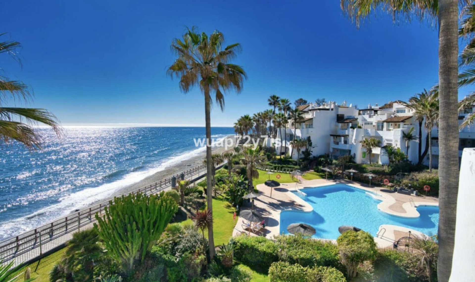 Resale - Apartment -
Puerto Banús