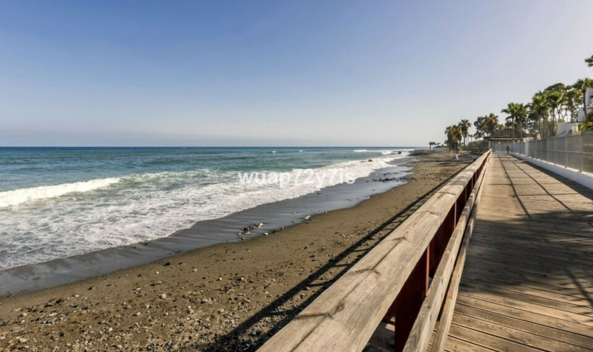 Resale - Apartment -
Puerto Banús