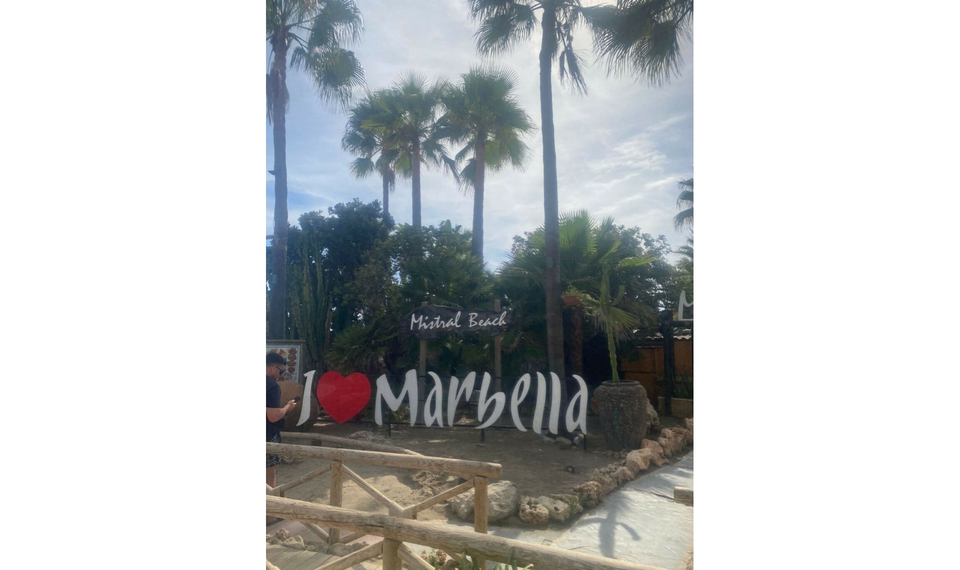 Resale - Apartment -
Puerto Banús