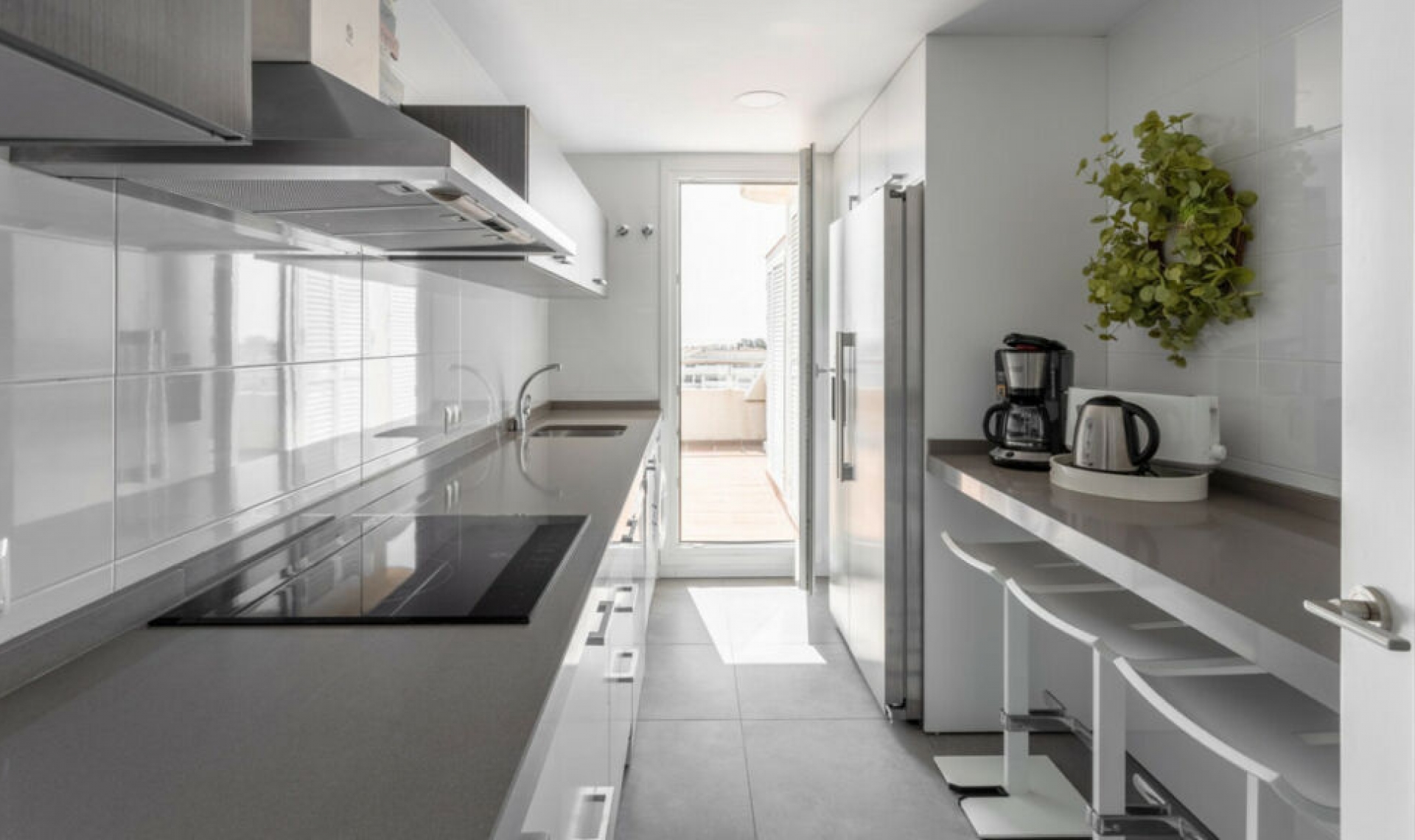 Resale - Apartment -
Puerto Banús