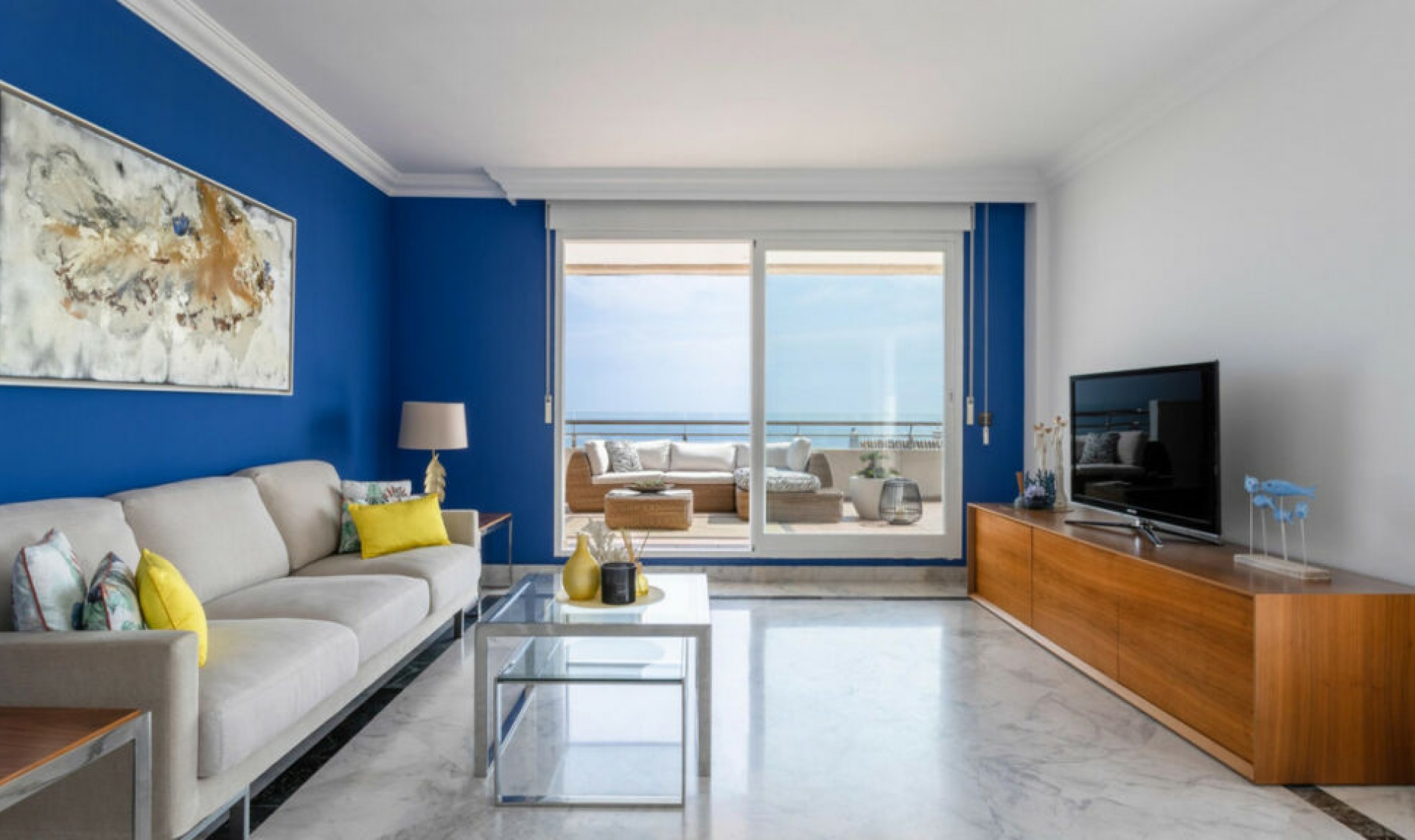 Resale - Apartment -
Puerto Banús