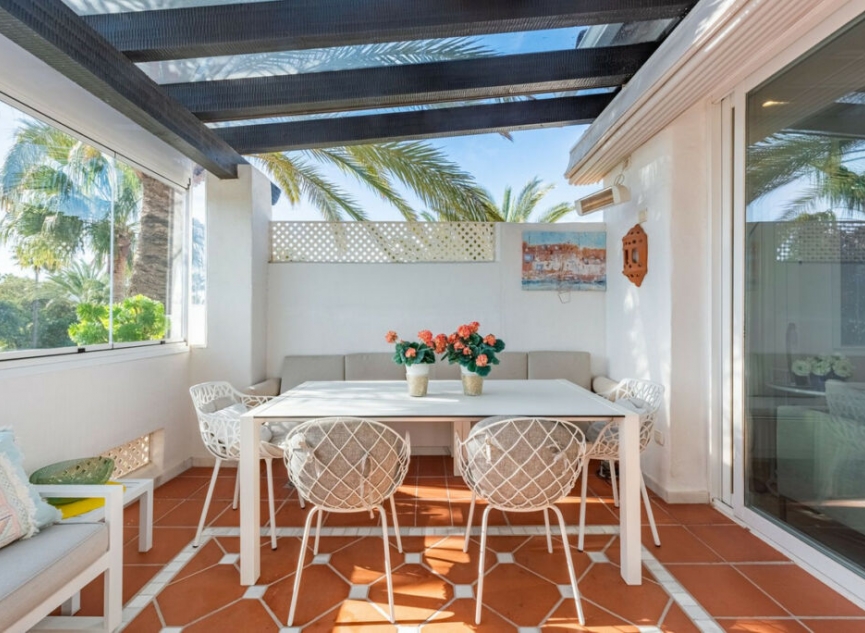 Resale - Apartment -
Puerto Banús
