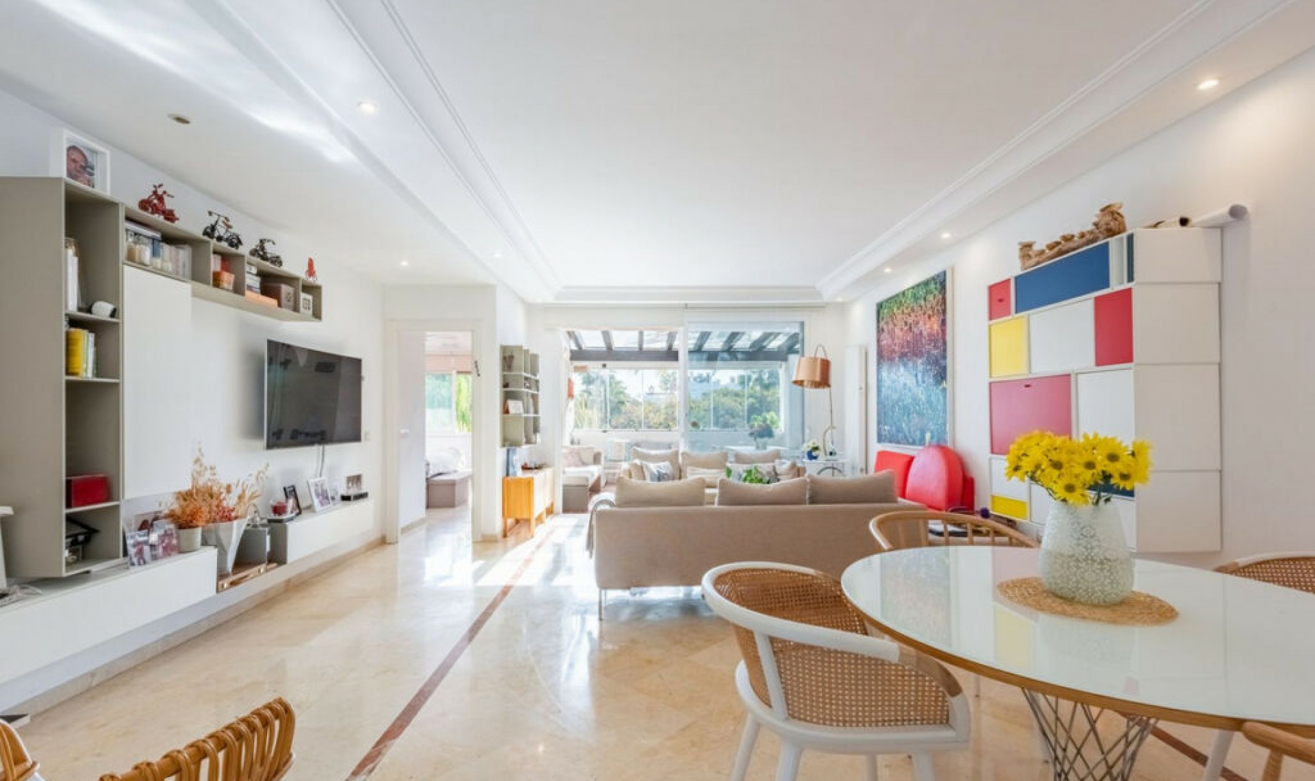 Resale - Apartment -
Puerto Banús