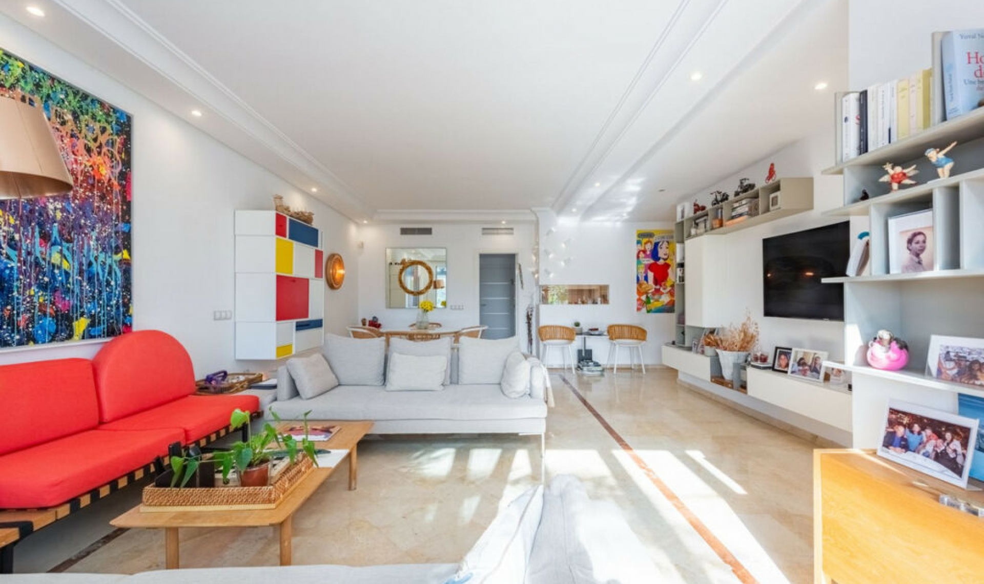 Resale - Apartment -
Puerto Banús