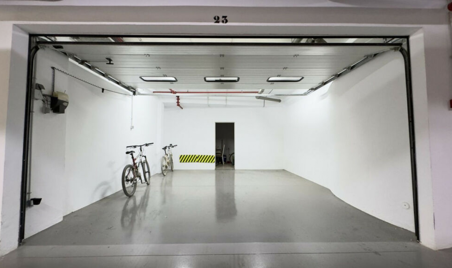 Resale - Apartment -
Puerto Banús