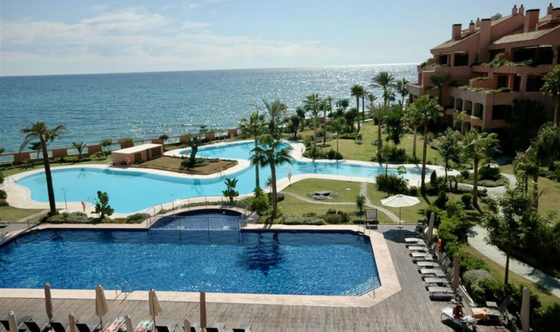 Resale - Apartment -
Puerto Banús