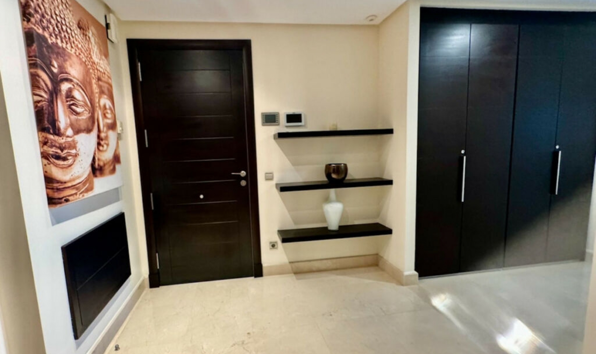 Resale - Apartment -
Puerto Banús