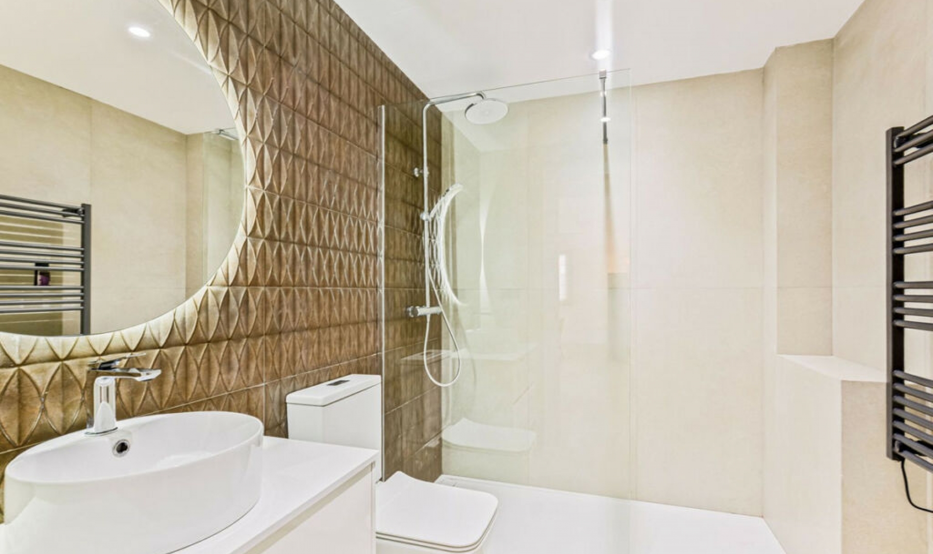 Resale - Apartment -
Puerto Banús