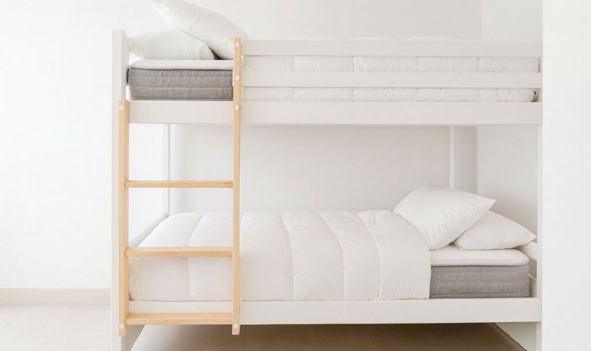 Resale - Apartment -
Puerto Banús